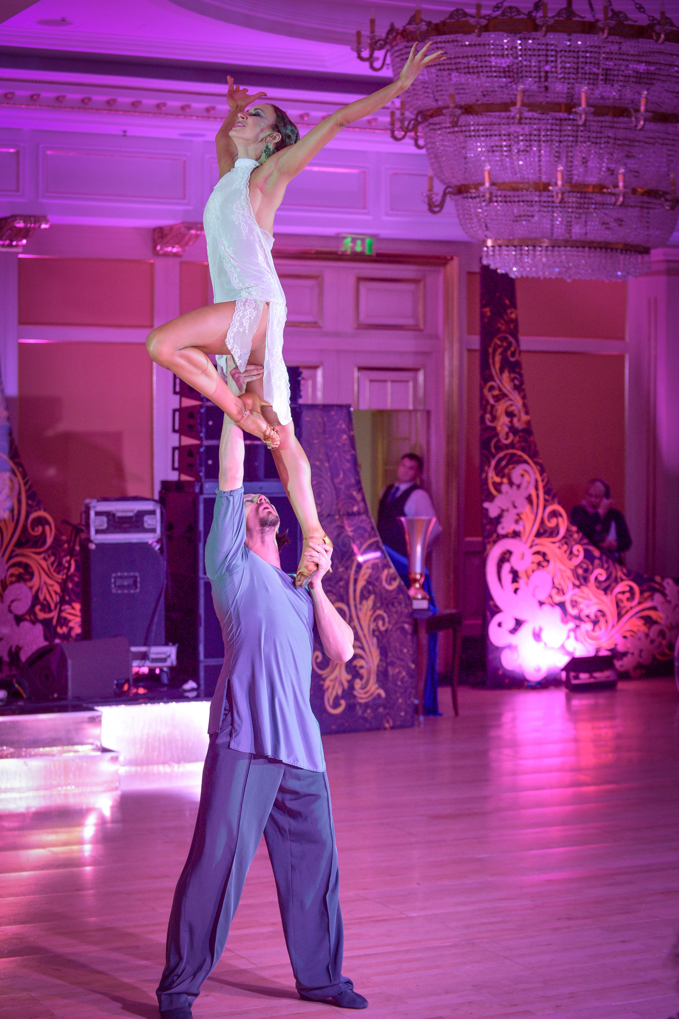 Танцы. Профессиональный фотограф Москва Россия Граждан Олег