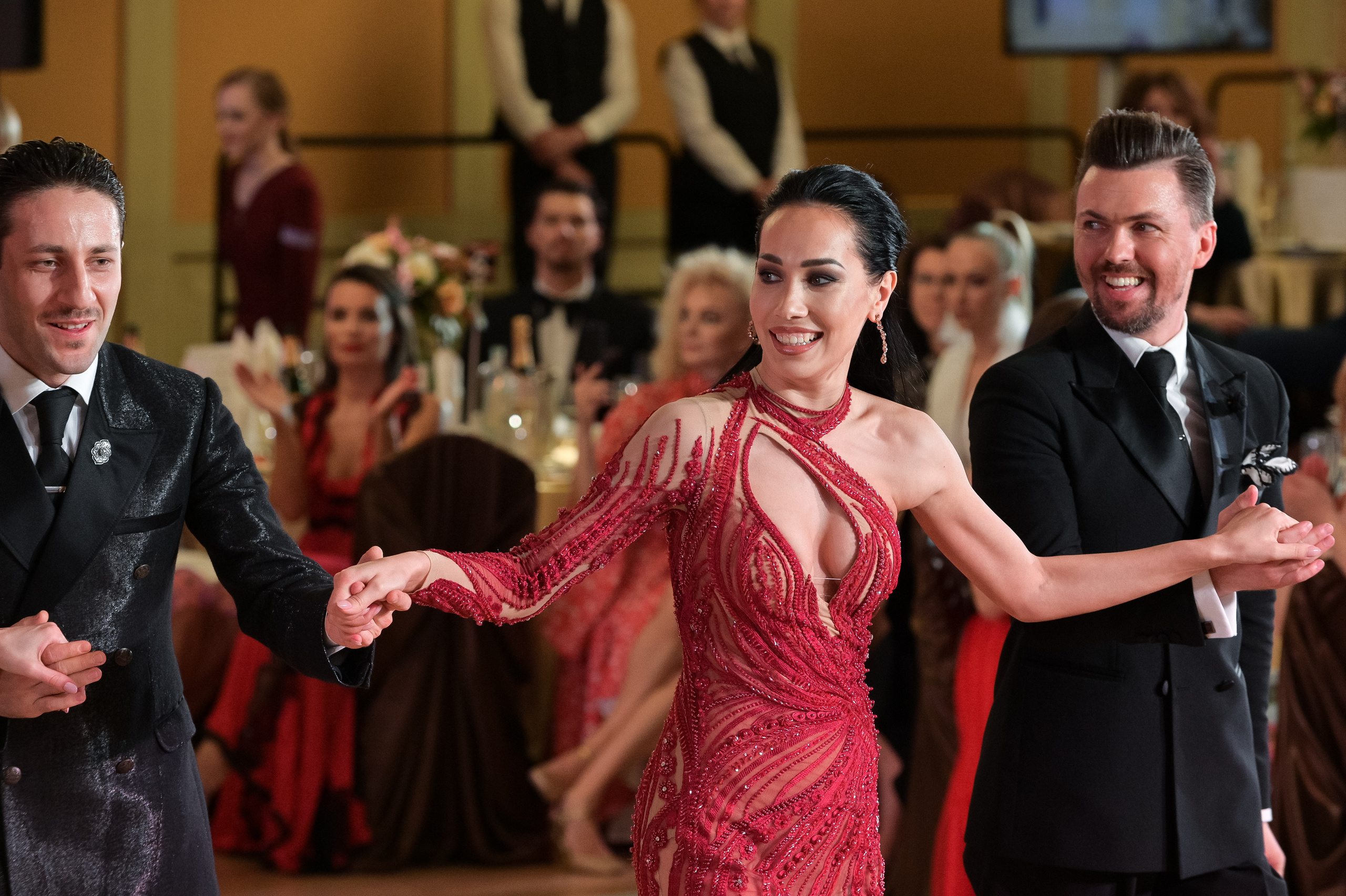 Танцы. Профессиональный фотограф Москва Россия Граждан Олег