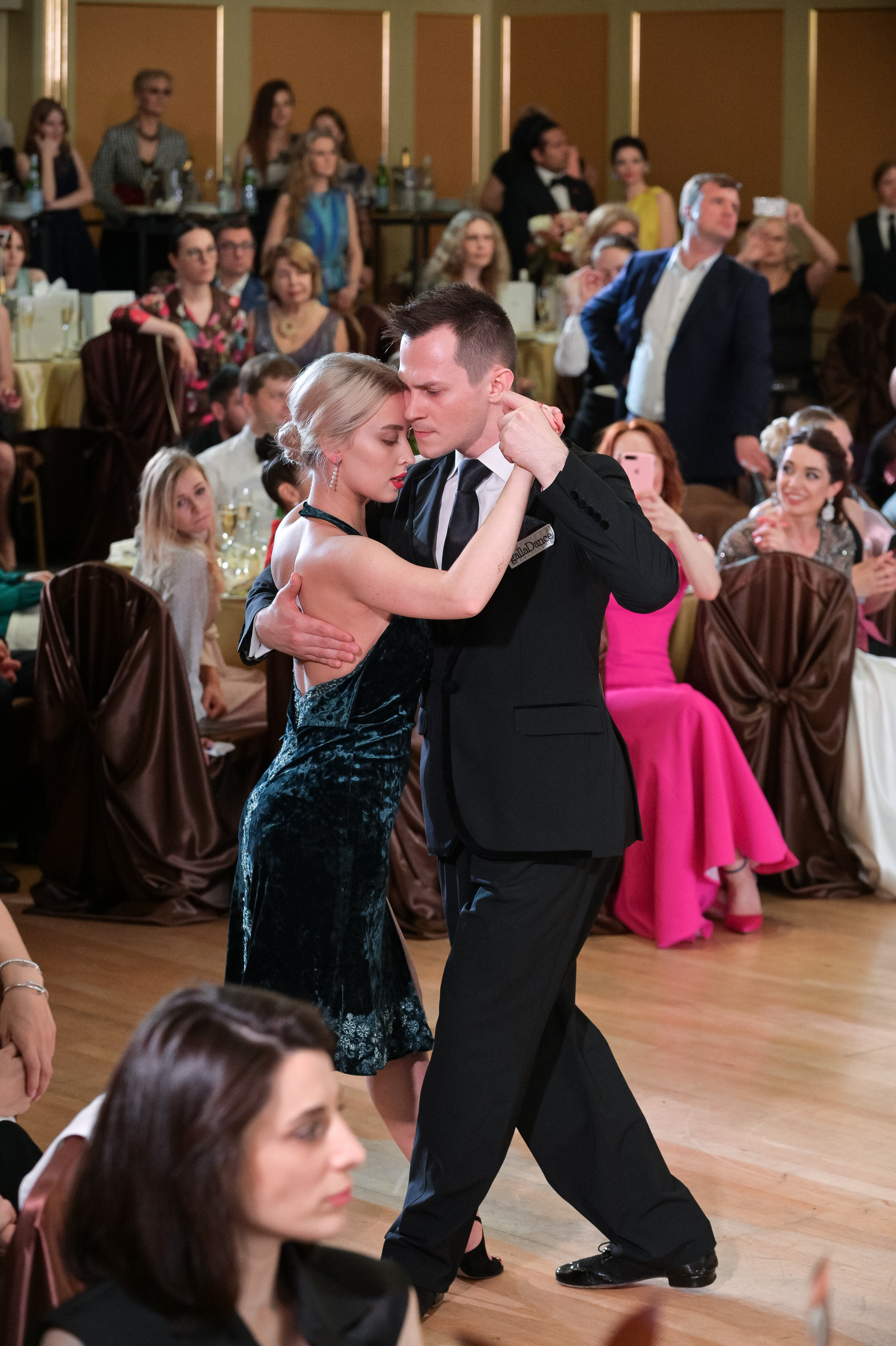 Танцы. Профессиональный фотограф Москва Россия Граждан Олег