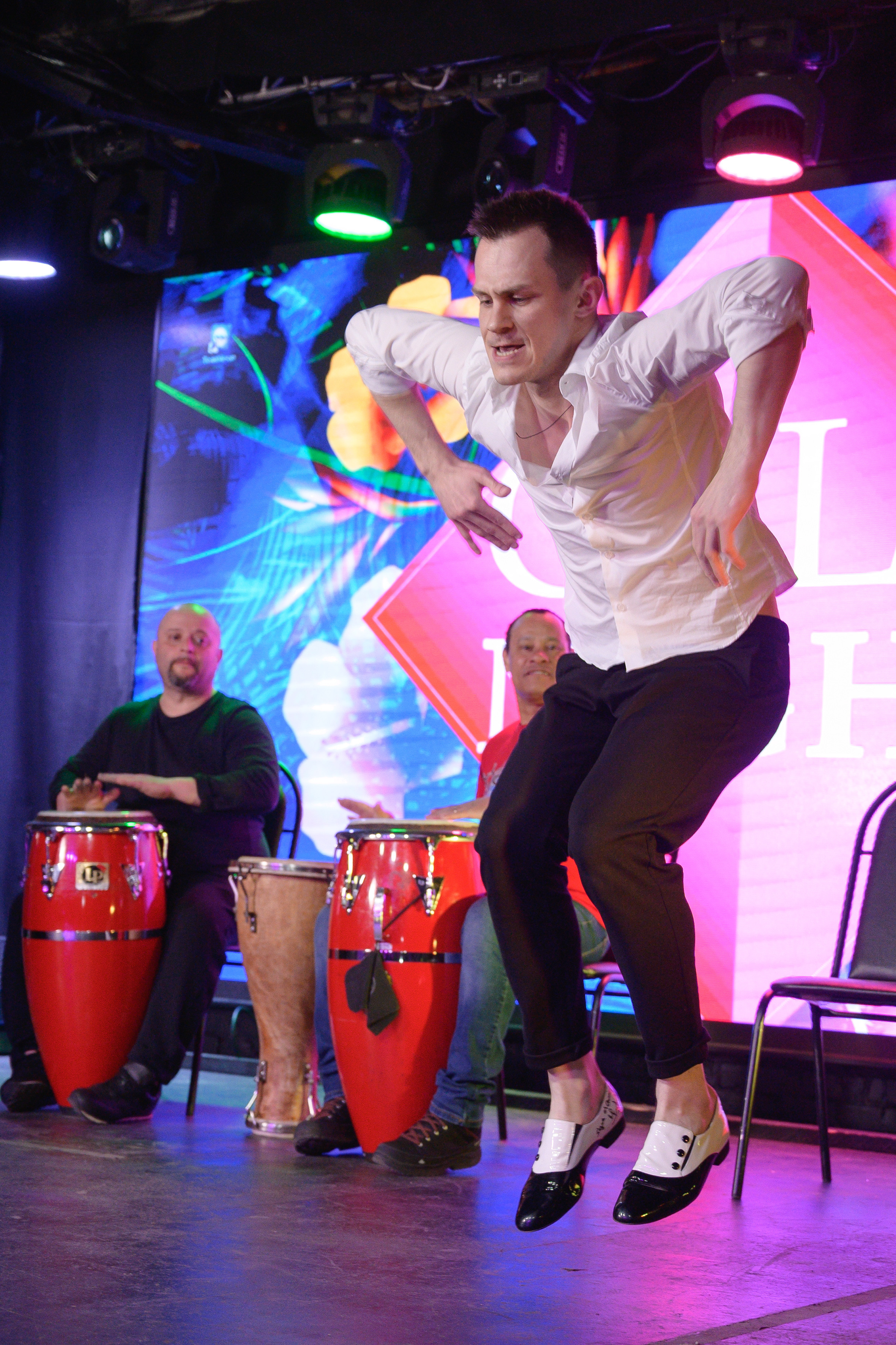 Танцы. Профессиональный фотограф Москва Россия Граждан Олег