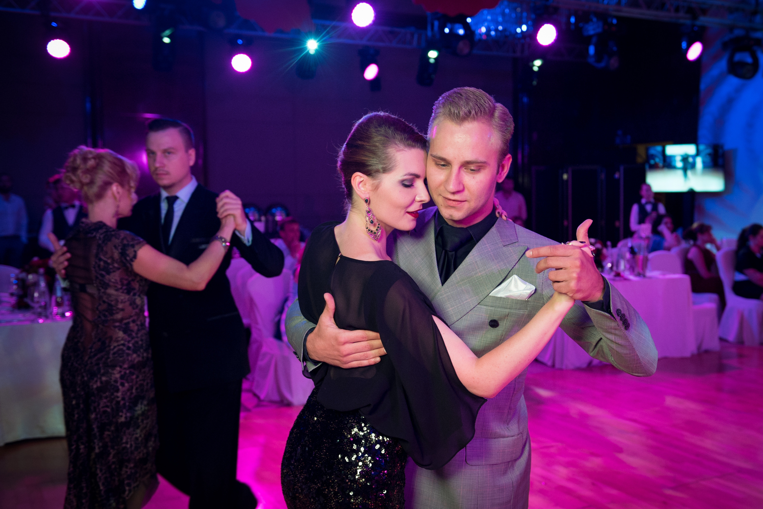 Танцы. Профессиональный фотограф Москва Россия Граждан Олег