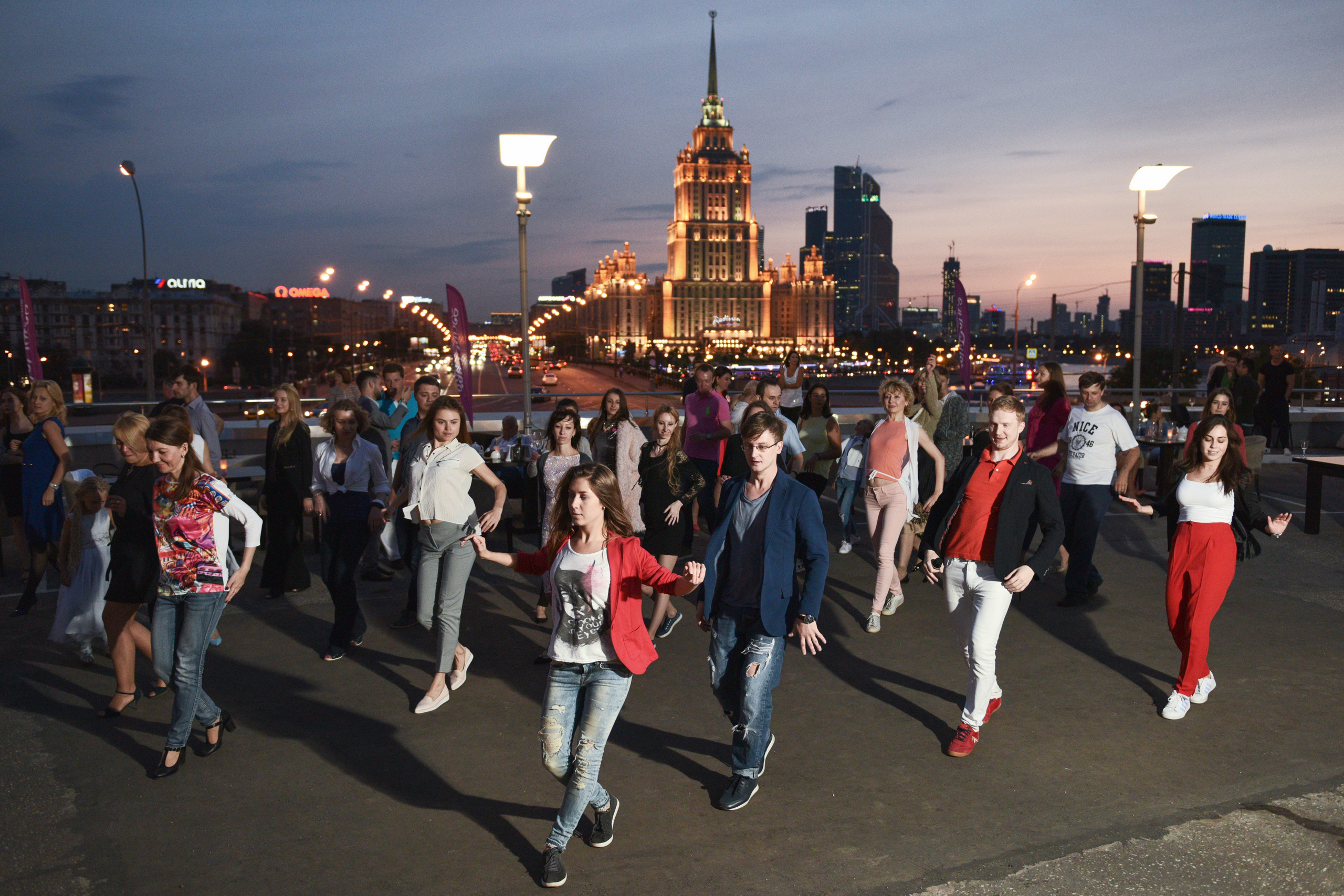 Танцы. Профессиональный фотограф Москва Россия Граждан Олег