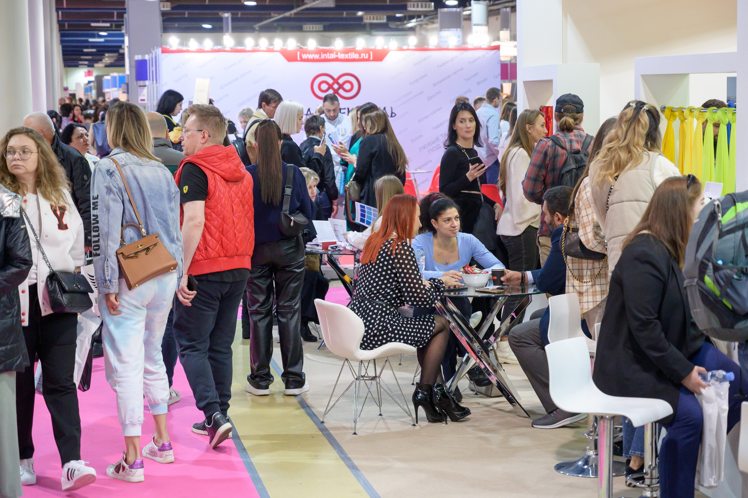 Выставка. Профессиональный фотограф Москва Россия Граждан Олег