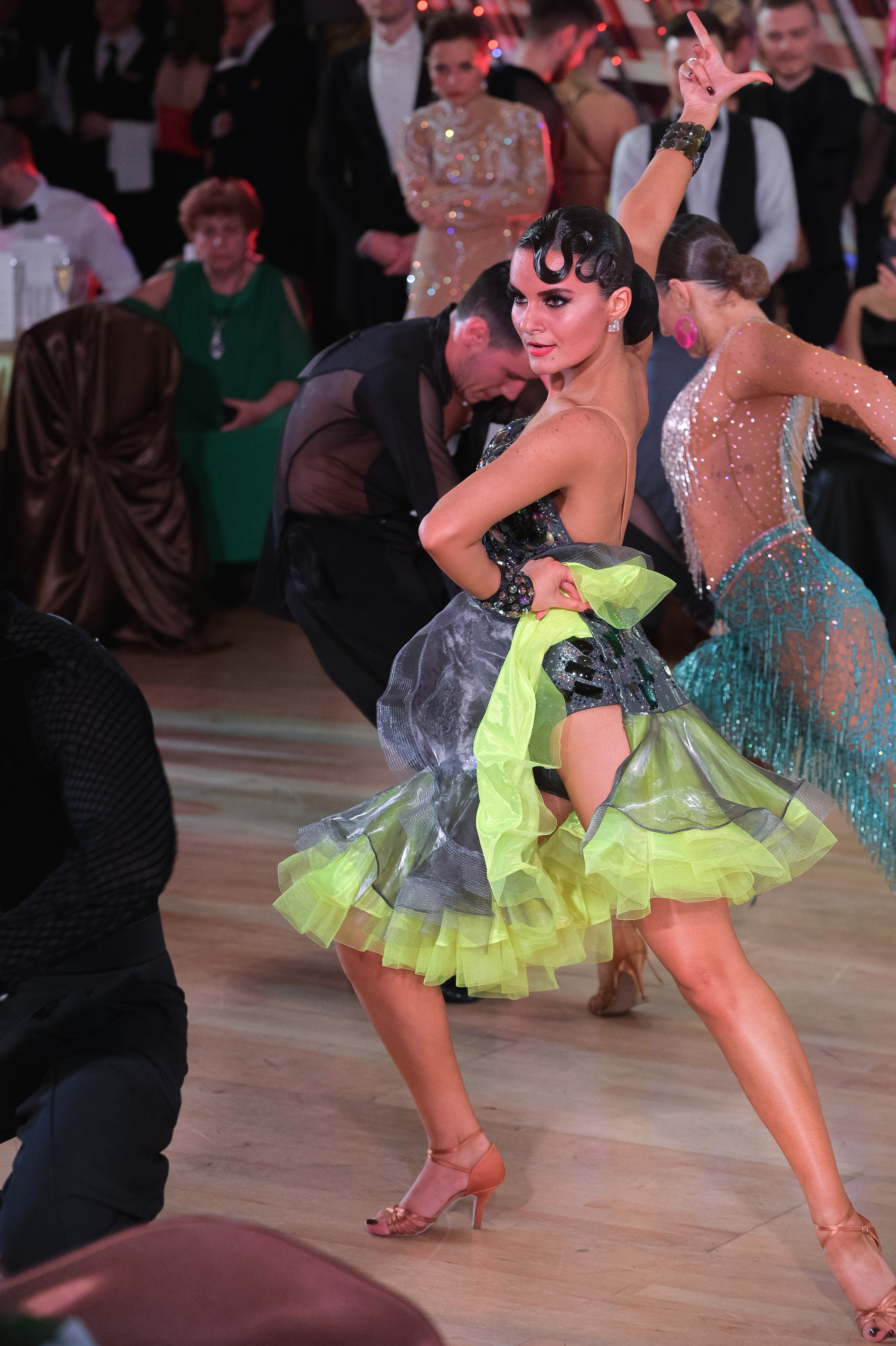 Танцы. Профессиональный фотограф Москва Россия Граждан Олег