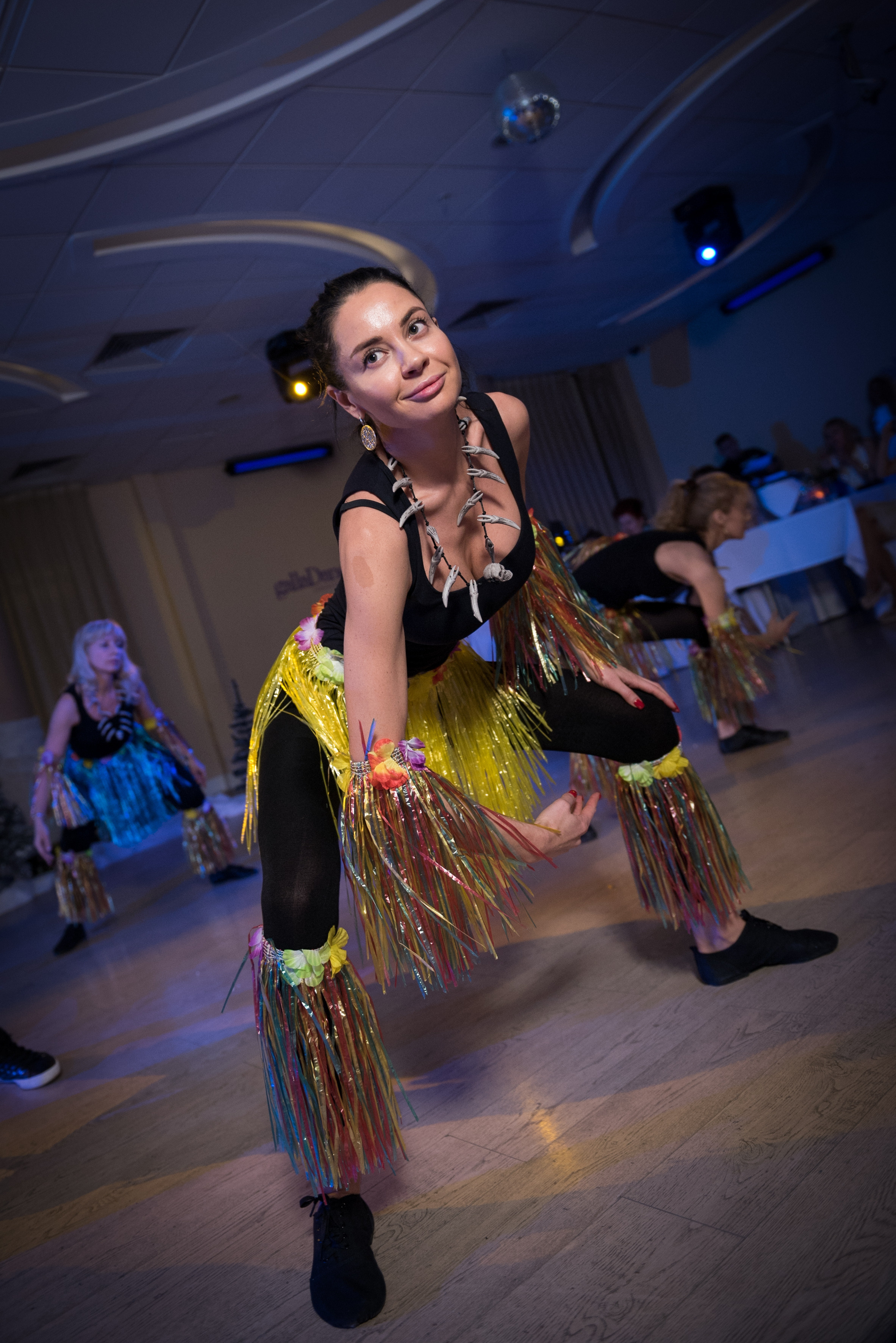 Танцы. Профессиональный фотограф Москва Россия Граждан Олег