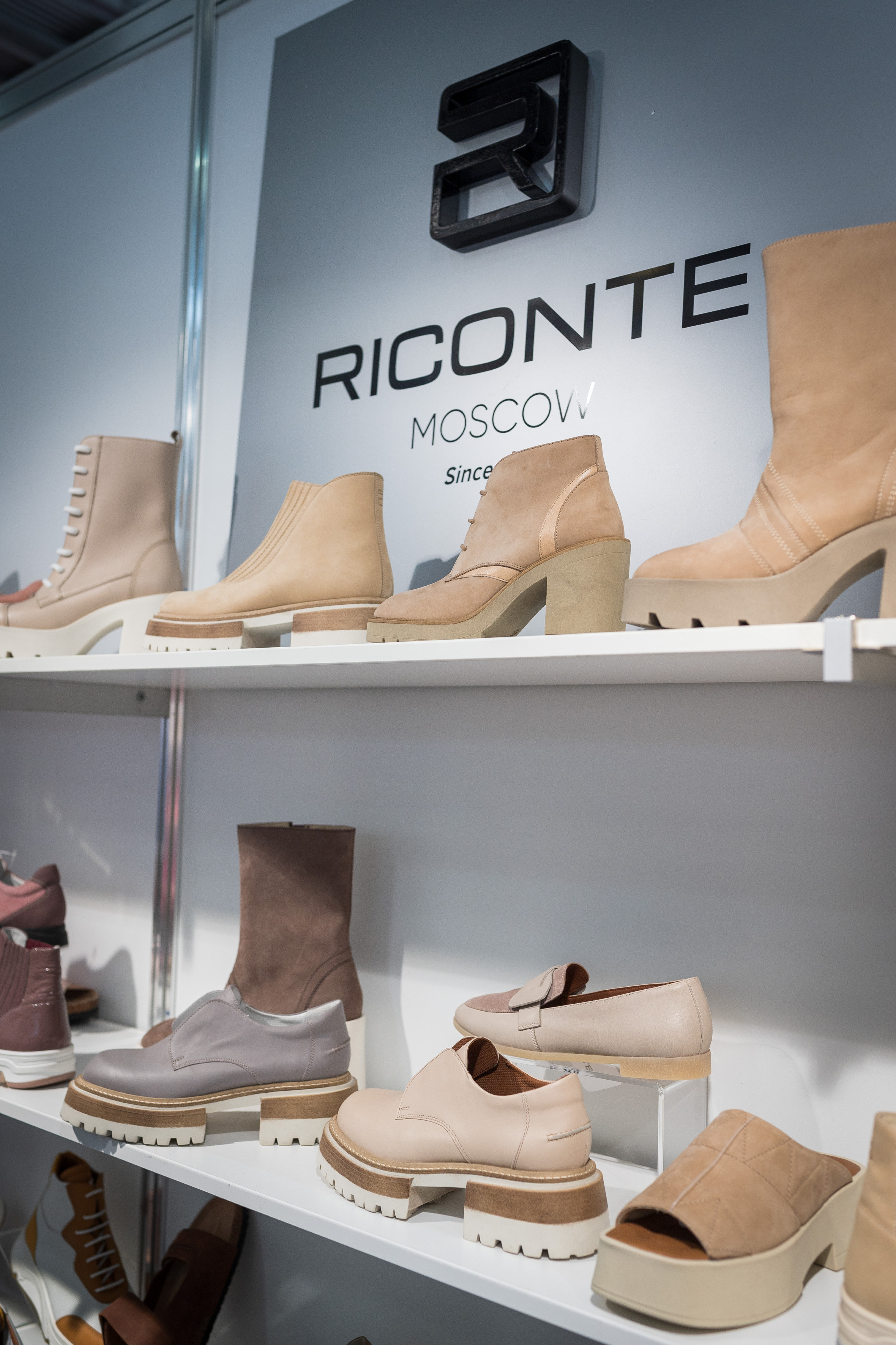 Выставка. Профессиональный фотограф Москва Россия Граждан Олег