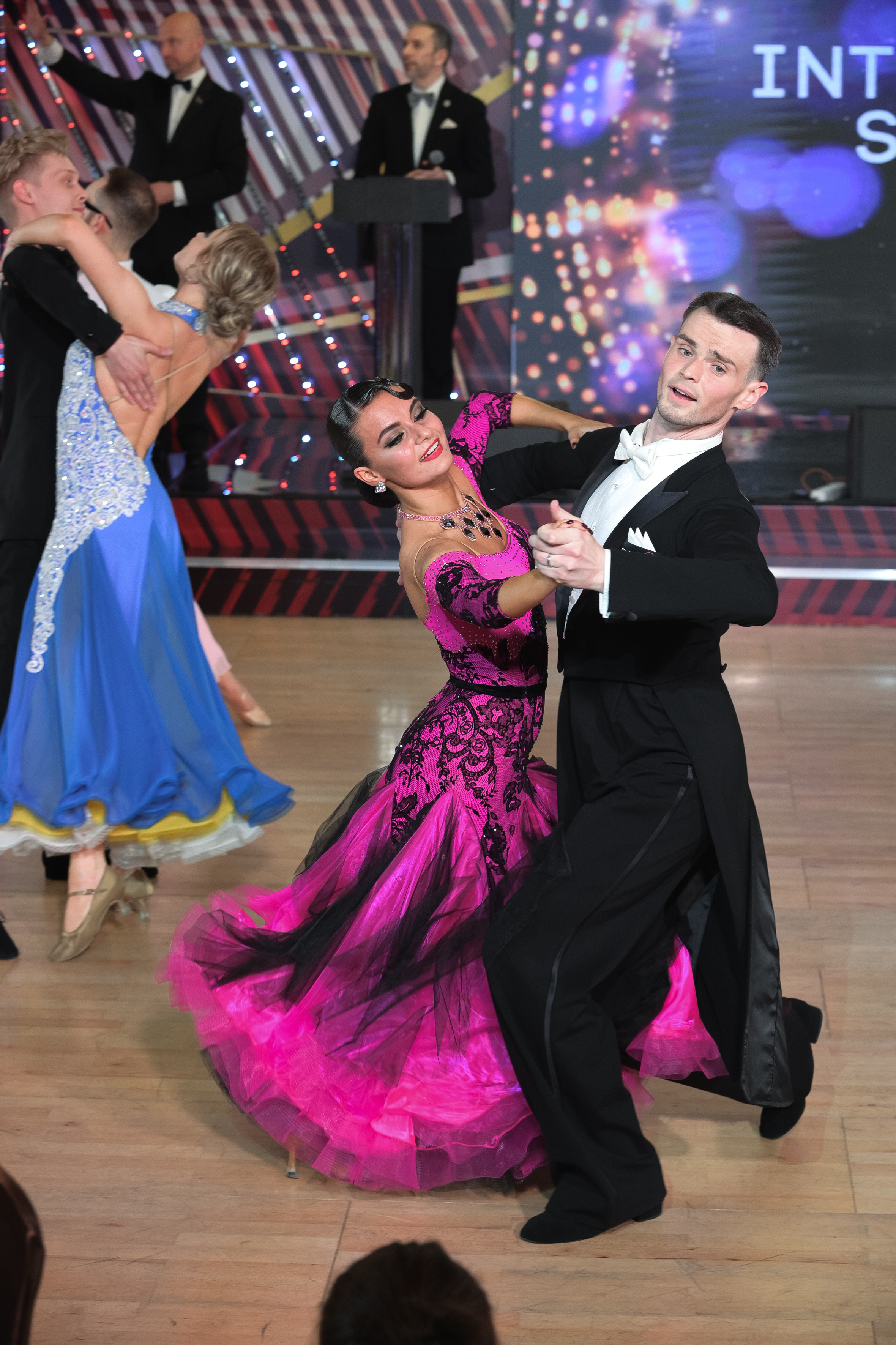 Танцы. Профессиональный фотограф Москва Россия Граждан Олег