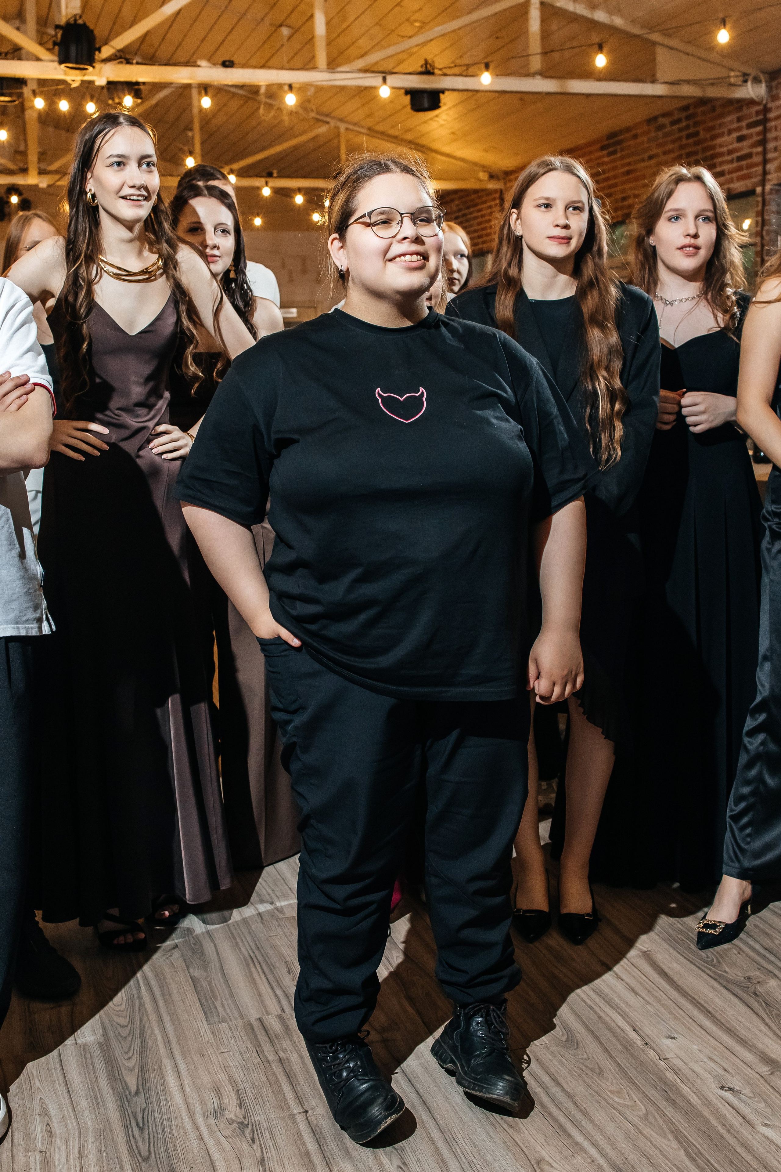 Выпускной 9 класс. Фотограф в Санкт-Петербурге Виктория Безверхая