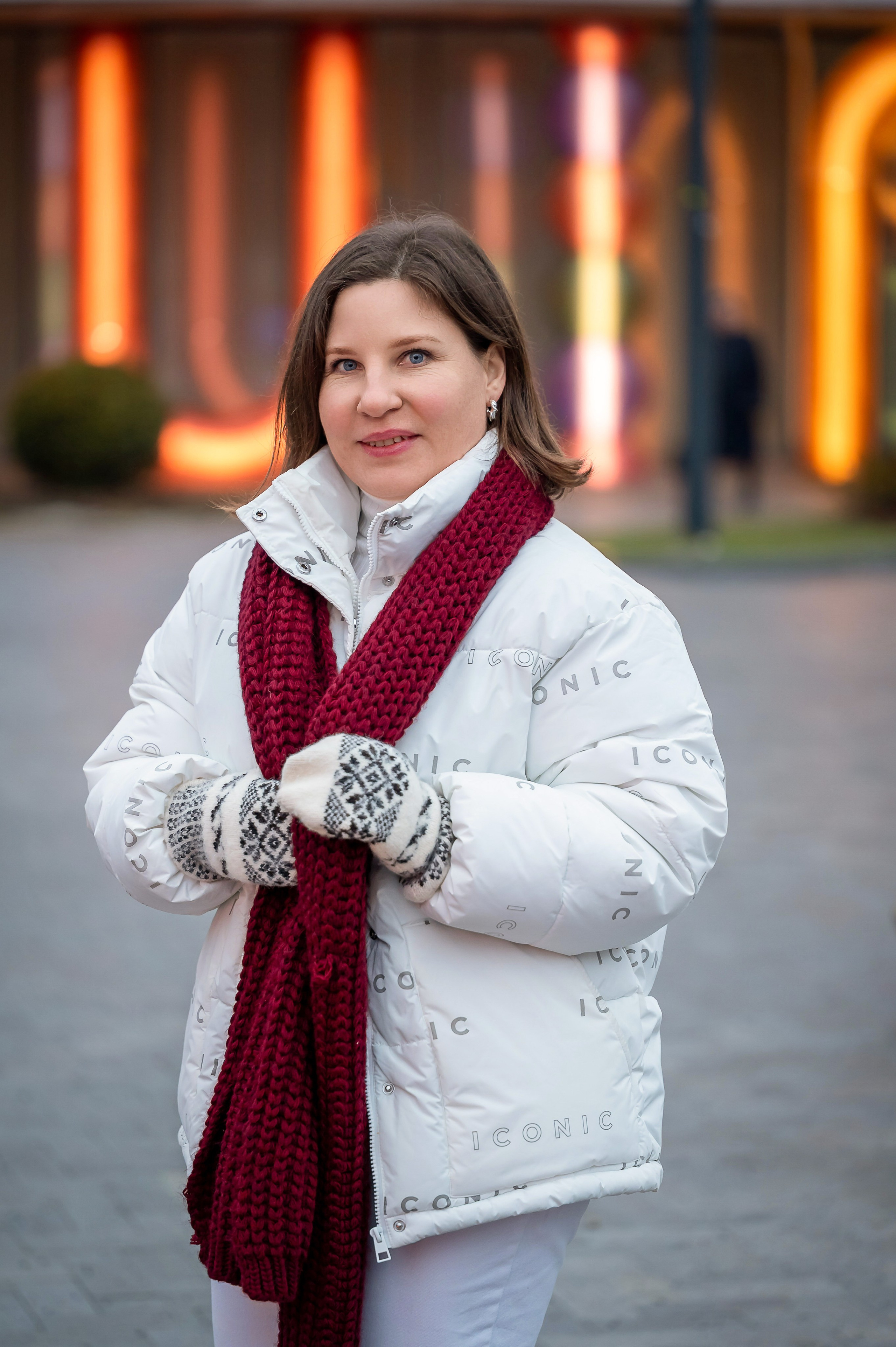 ФОТОСЕССИЯ НА ПРОГУЛКЕ В СОКОЛЬНИКАХ ДЛЯ НАДЕЖДЫ. Портретный фотограф в Москве Евгений Кемайкин