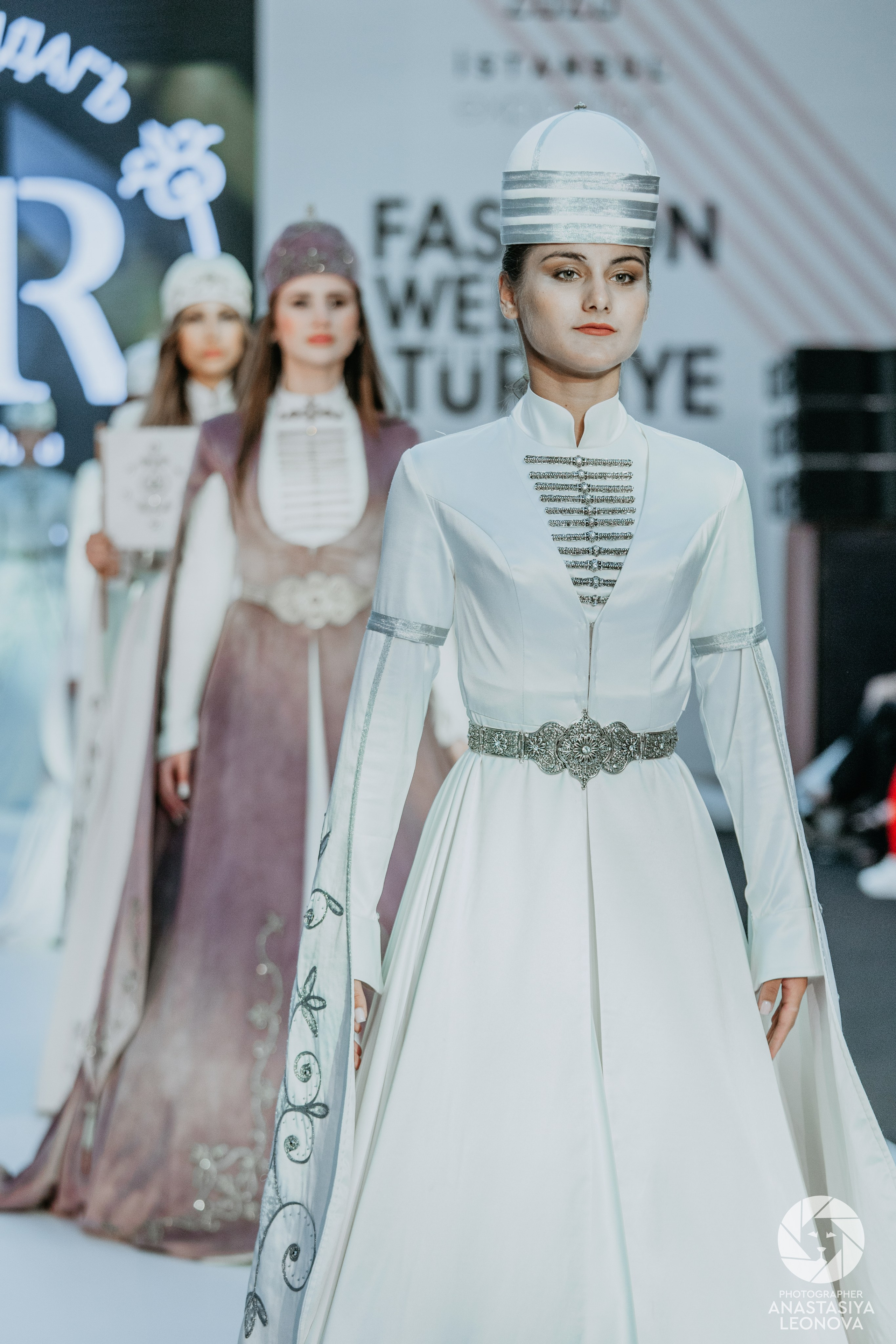 Fashion Week Türkiye [spring, 2025]. Anastasia Leonowa