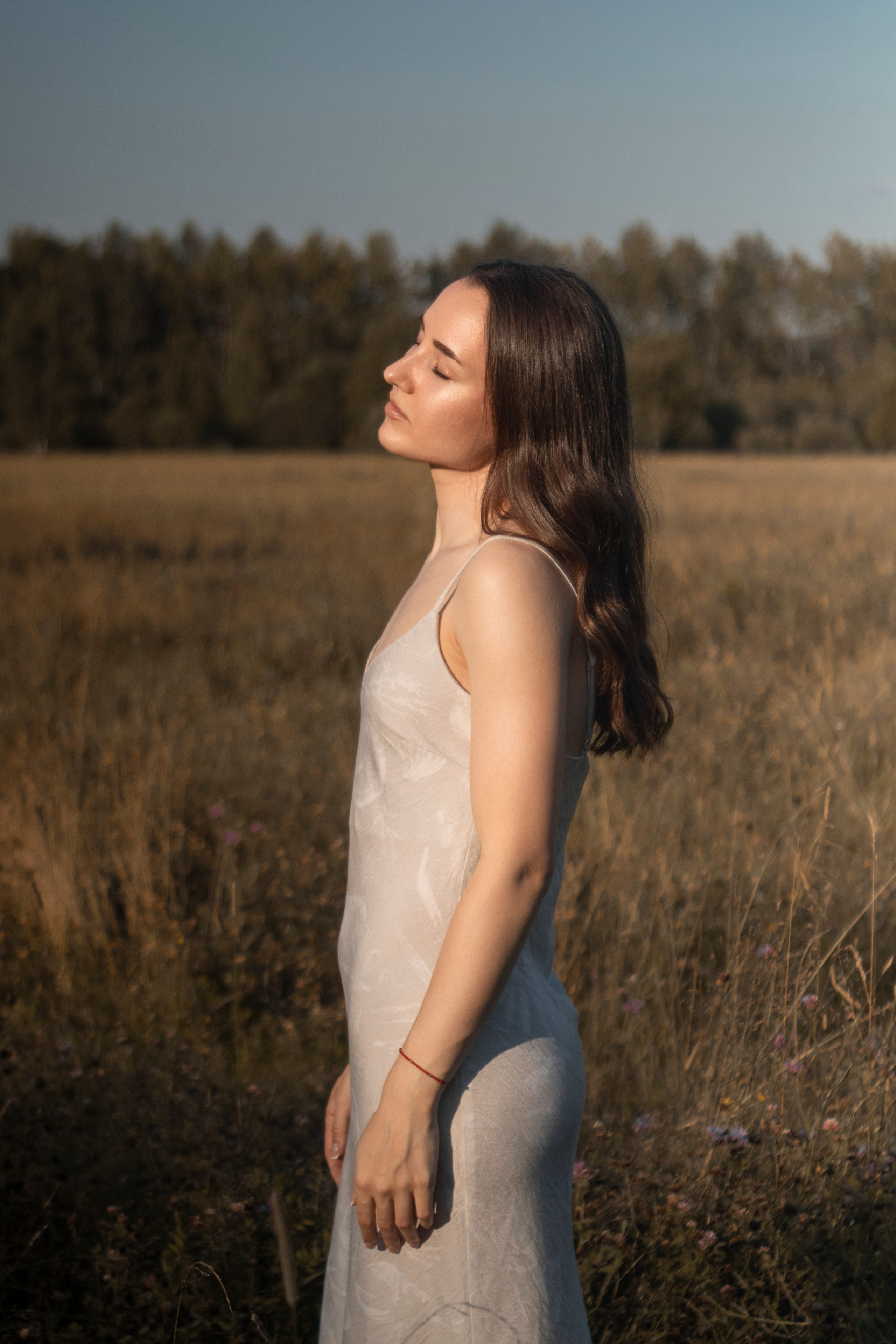 Поле. Платье. Дарья Устинова. Фотограф вашей души в Москве