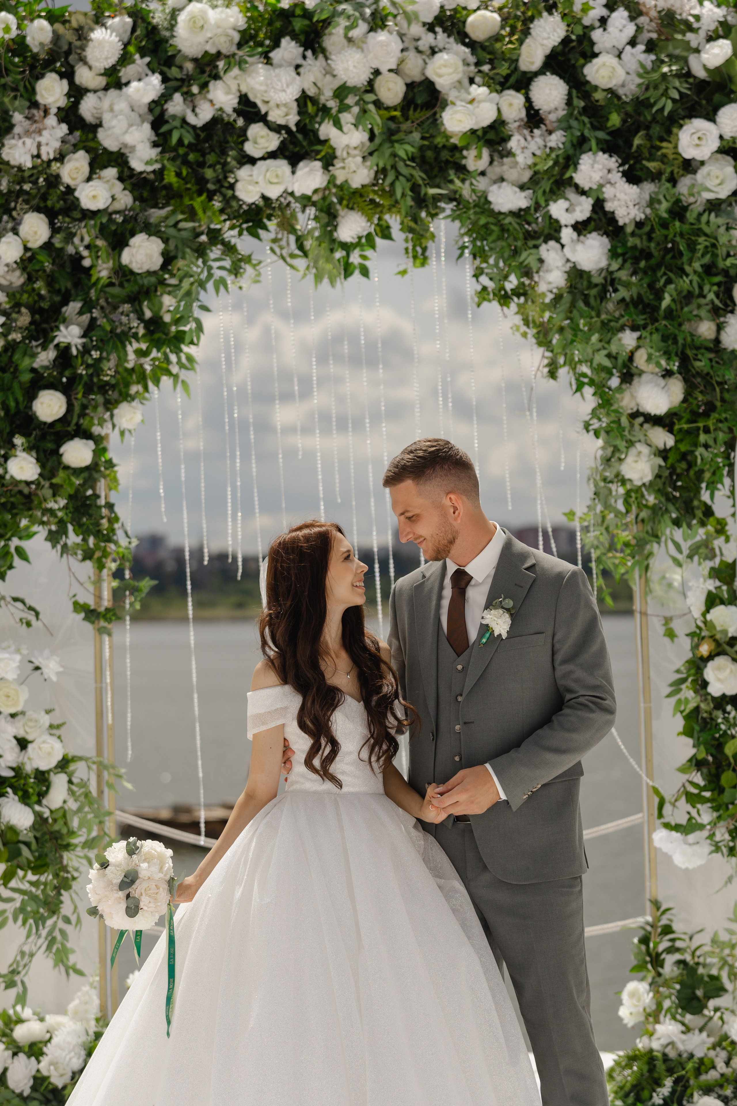 Саша и Алина. Главная