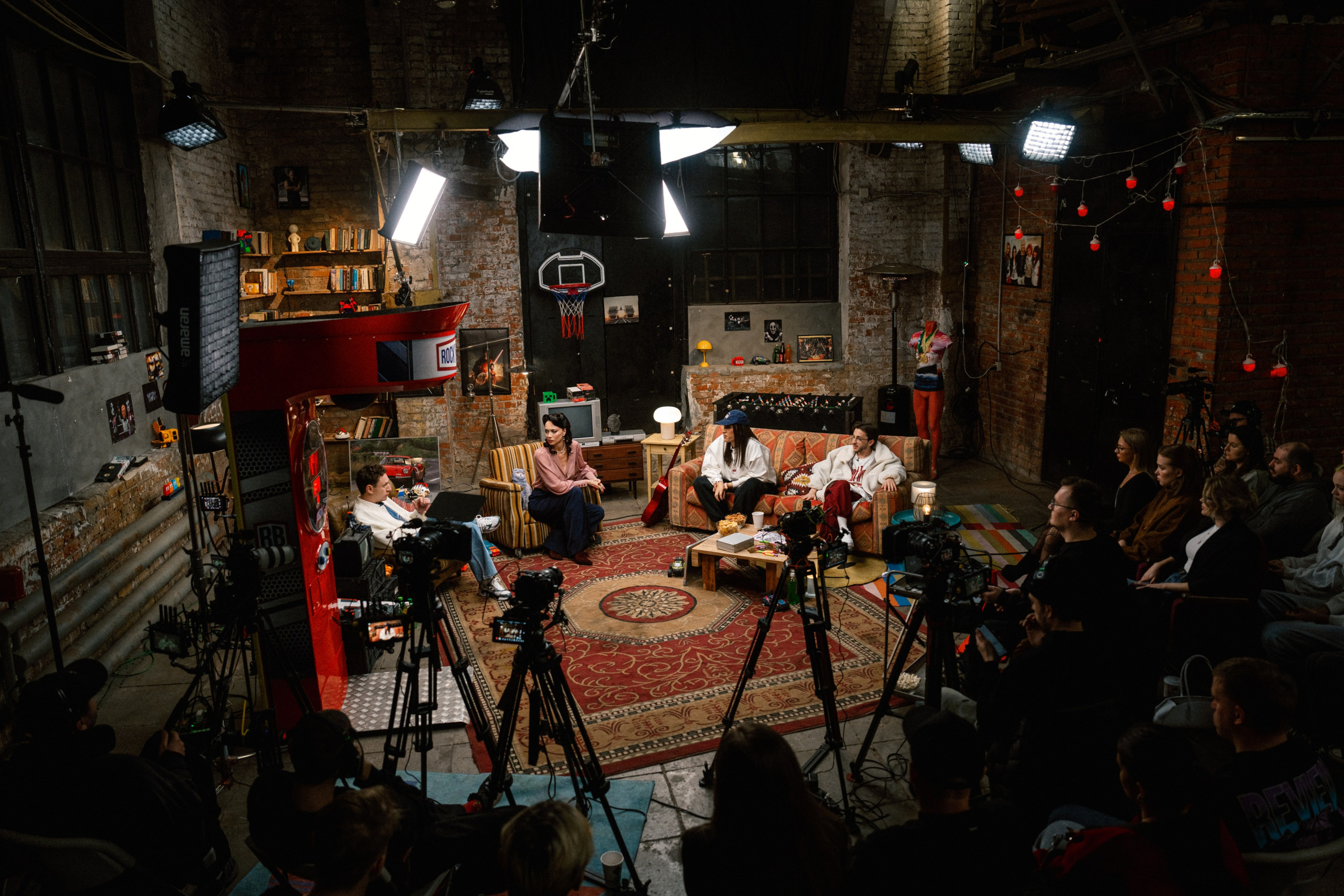 Backstage шоу «Пацаны». Костя Жуков — фотограф в Москве