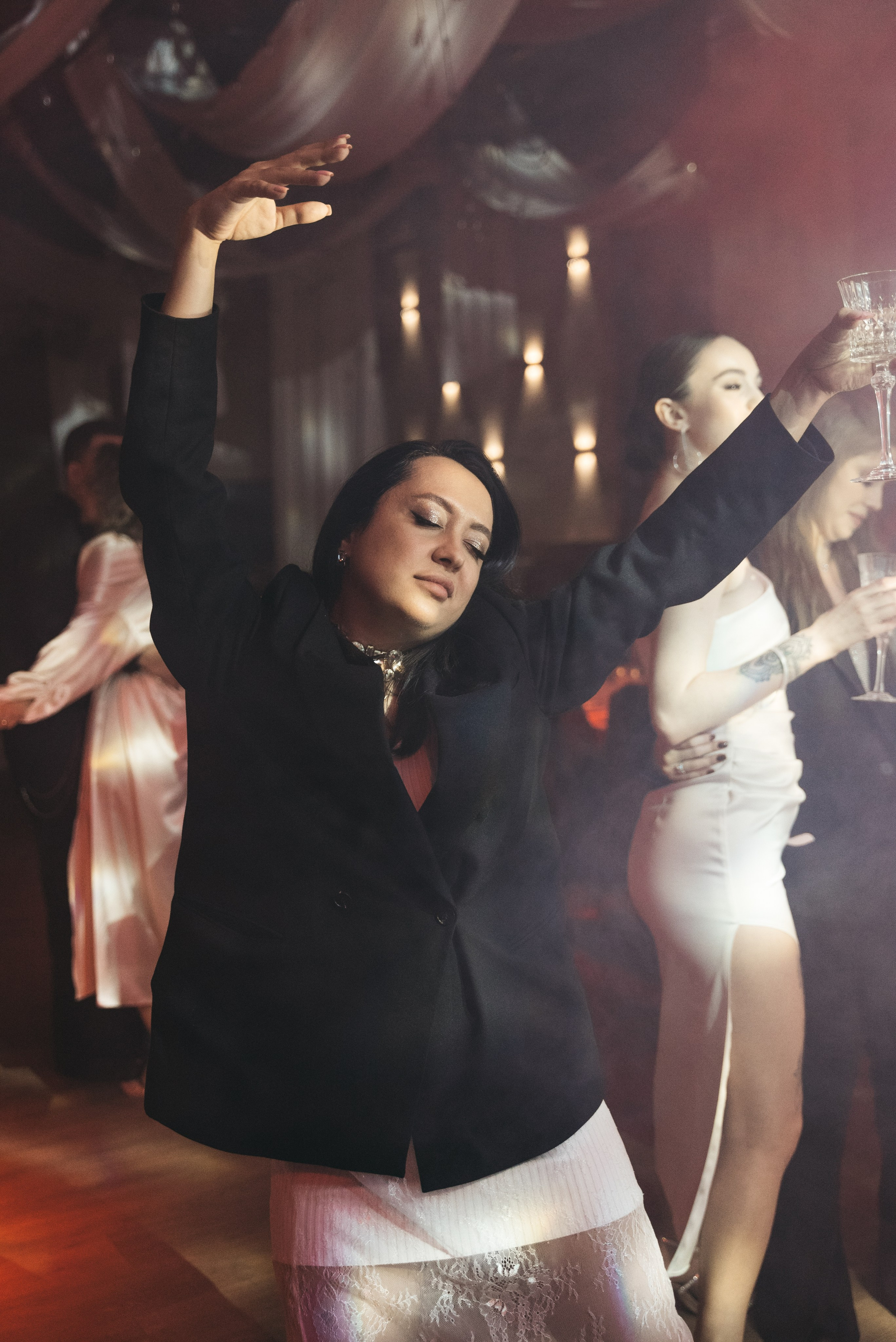 WhiteRoom Pre-wedding. Репортажный и свадебный фотограф в Сургуте