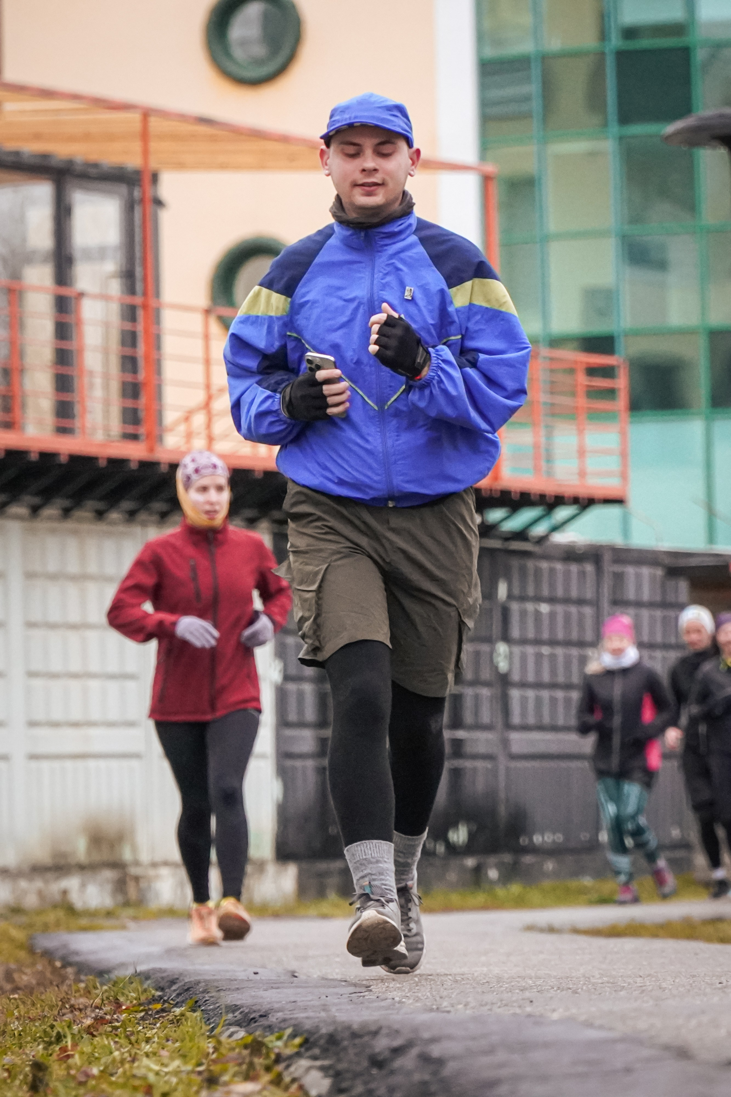 5 вёрст Реутов 16.11.2024. Роман Капилюшов. Бег. Фото. Видео. г. Люберцы