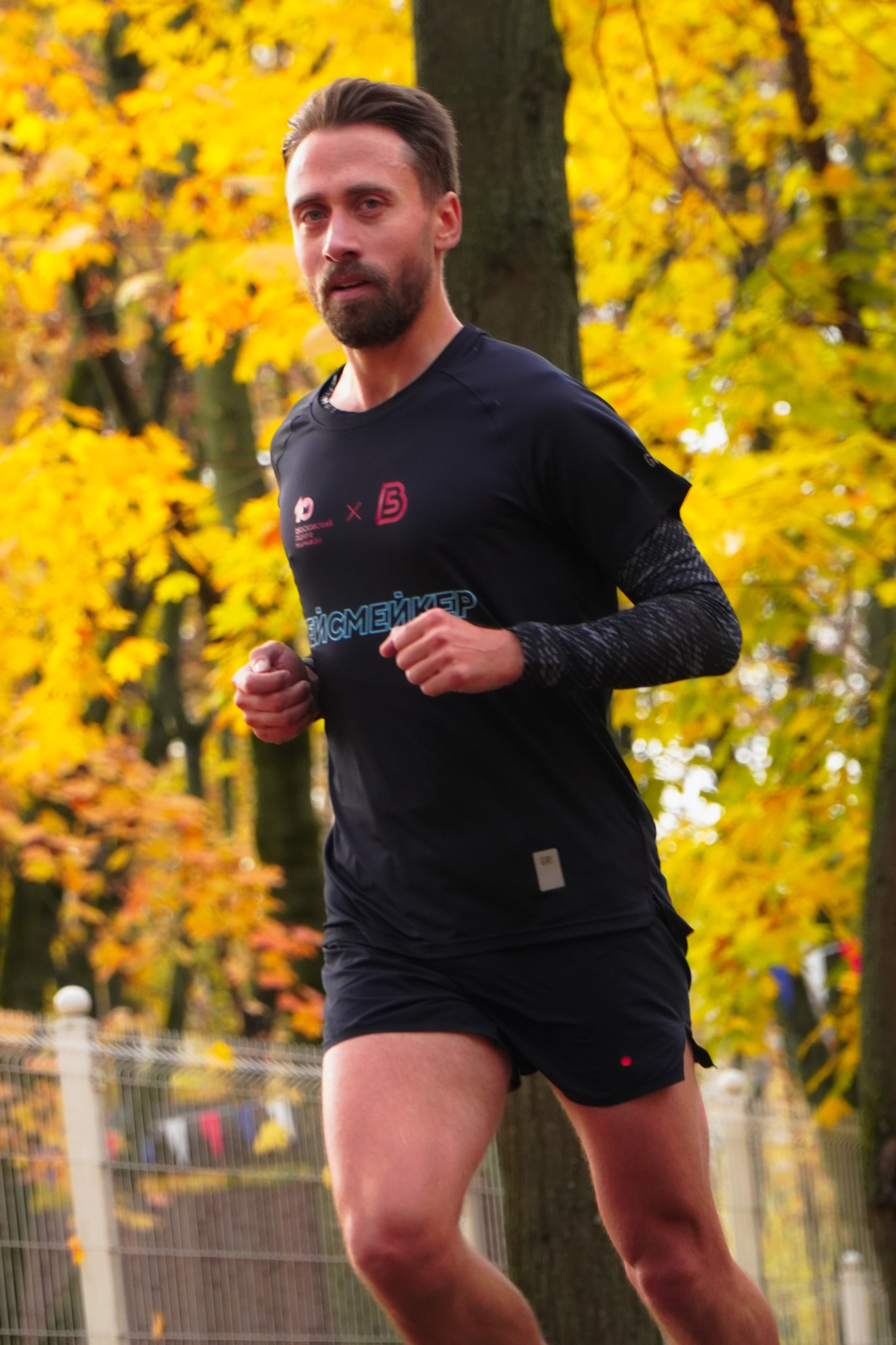 5 вёрст Наташинский 11 октября 2025. Роман Капилюшов. Бег. Фото. Видео. г. Люберцы