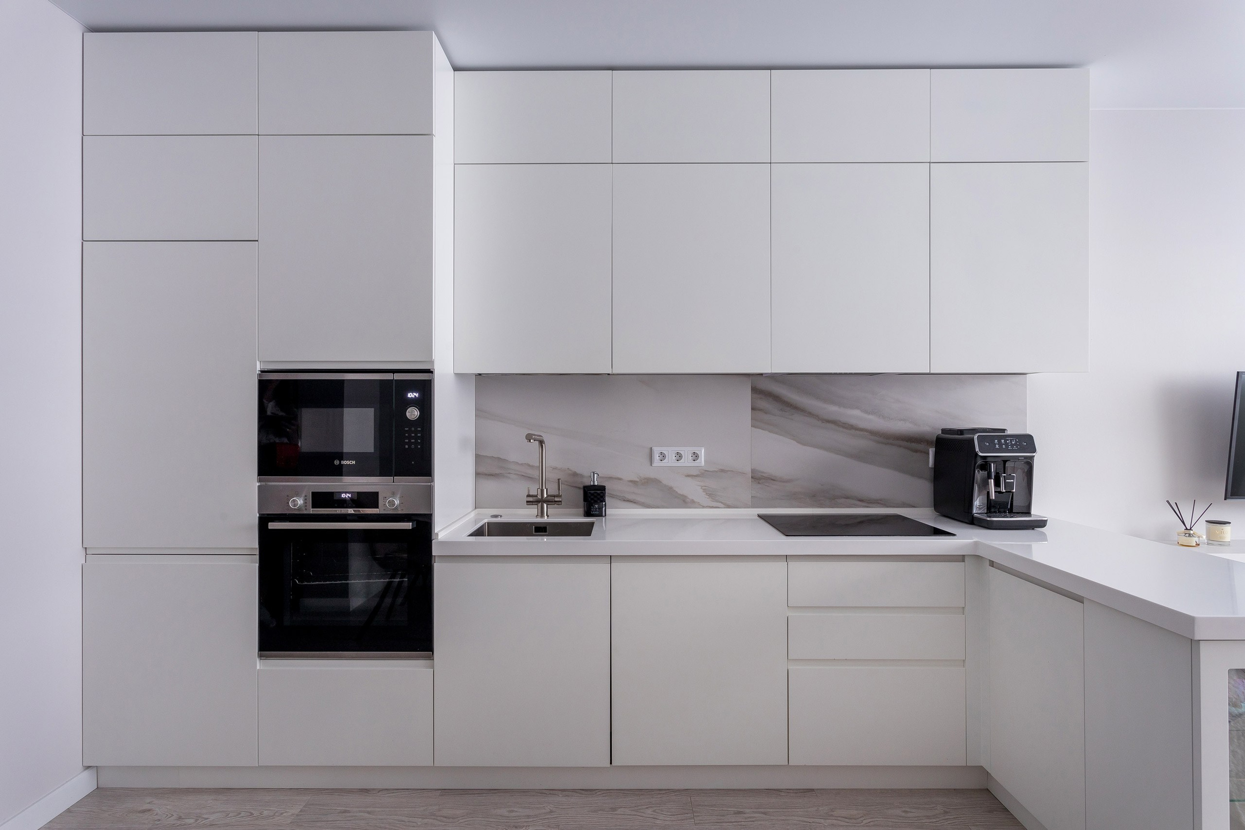 Interior photographer Vitalii in Portland and Vancouver