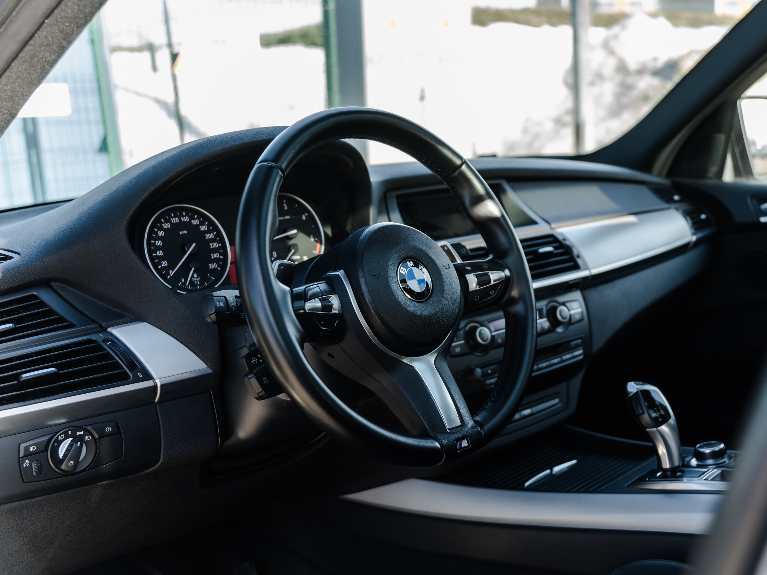 BMW X5 E70. Opasnophoto