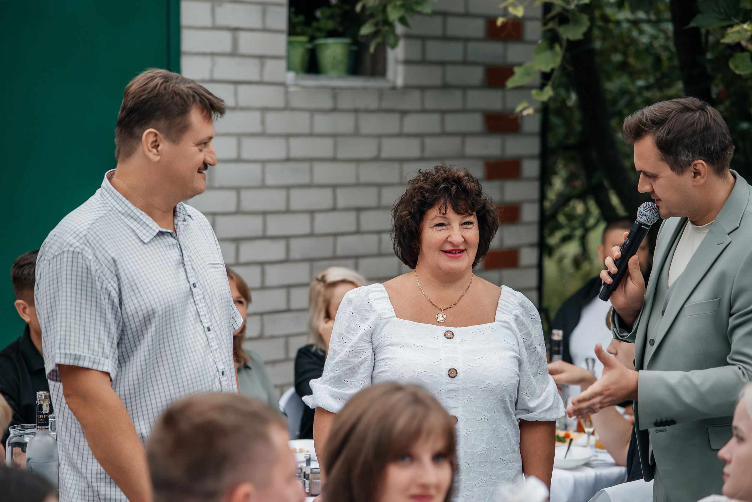 «Свадьба Даши и Артема». Школьный фотограф в Валуйках. Фотосессии для выпускников и изготовление выпускных альбомов в городе Валуйки и в Белгородской области