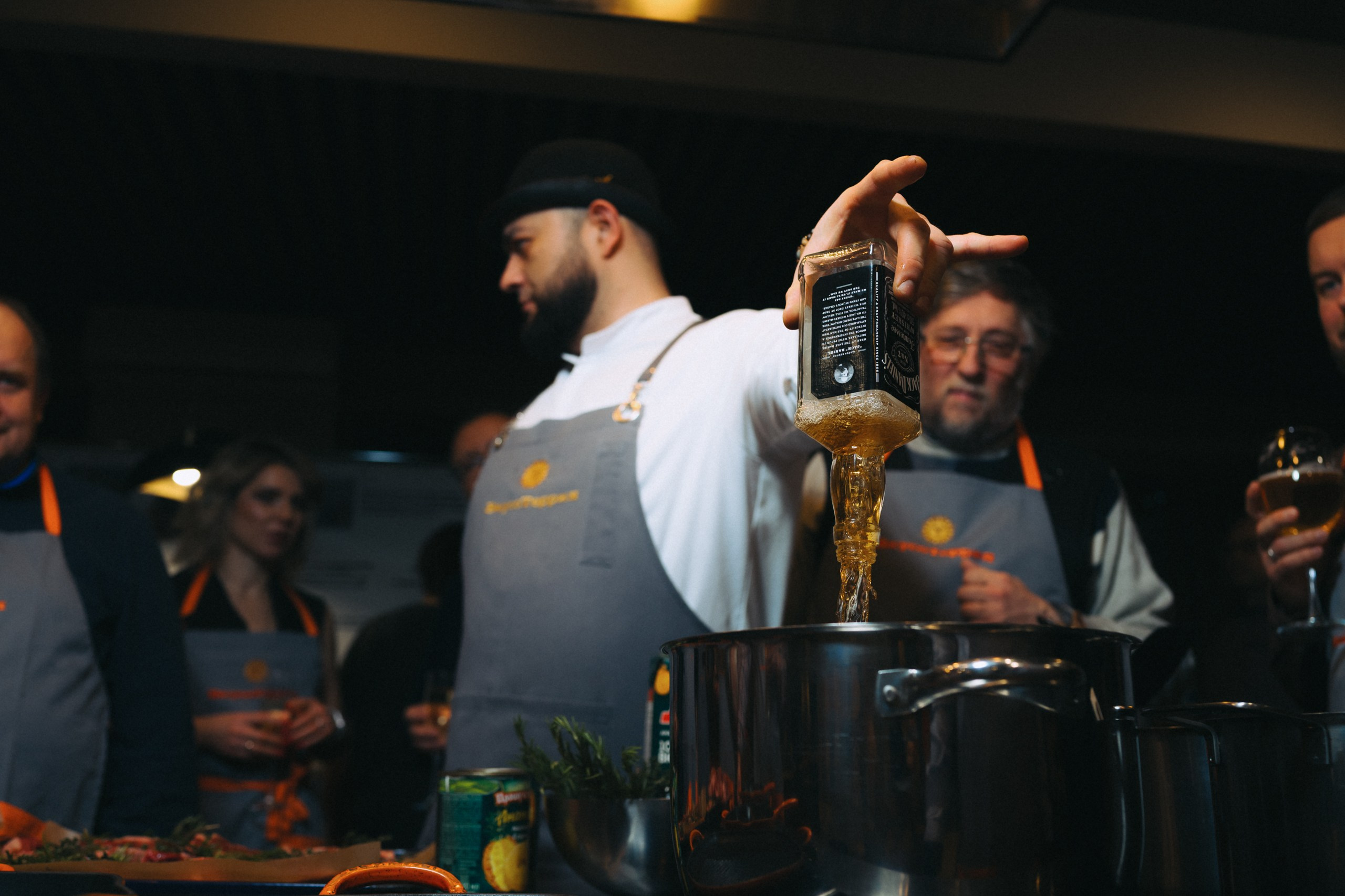 Корпоративы (сборник). Komonev