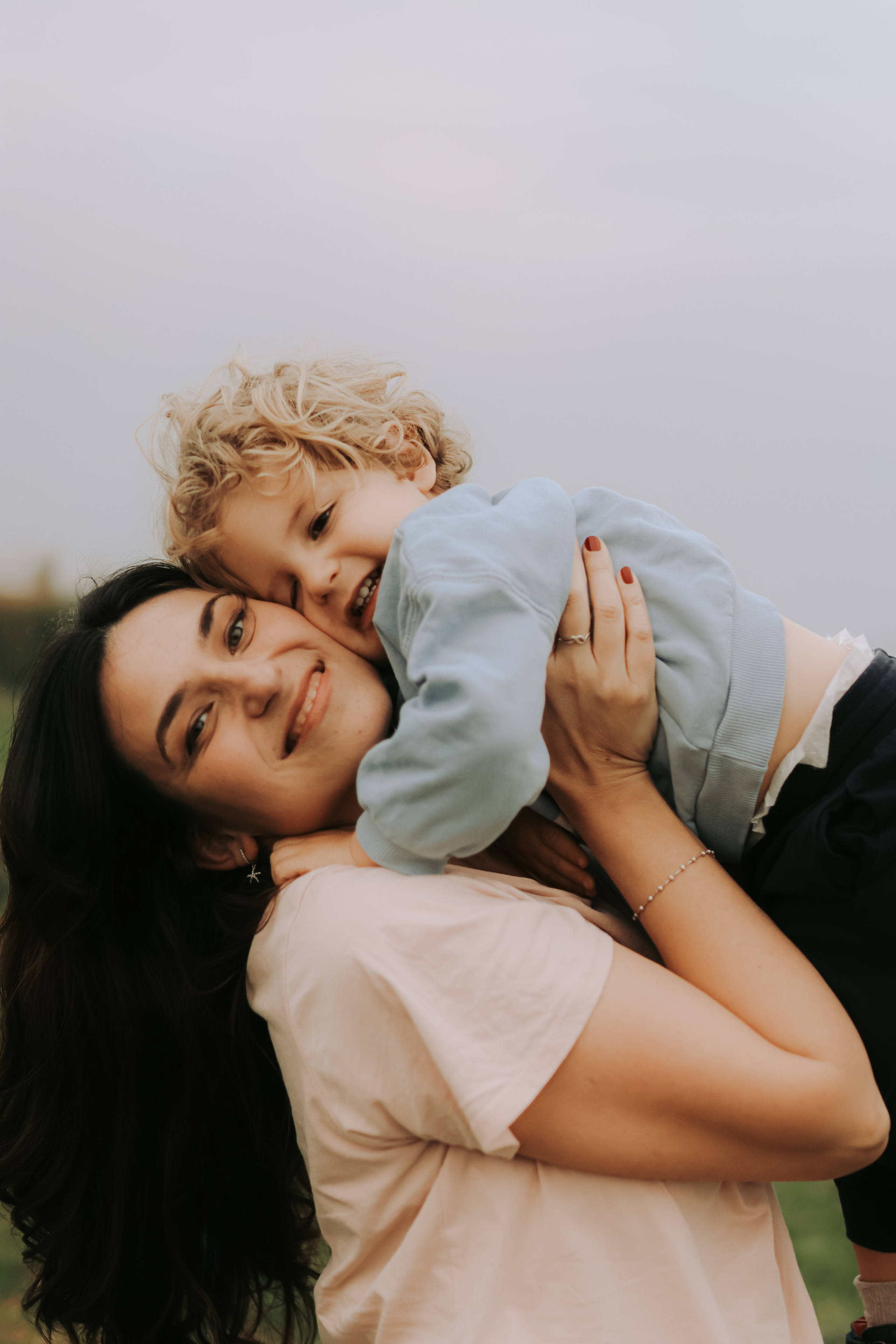 Eithan's family, Tel Aviv | February 2026. Photographer in Israel Alice Milchin
