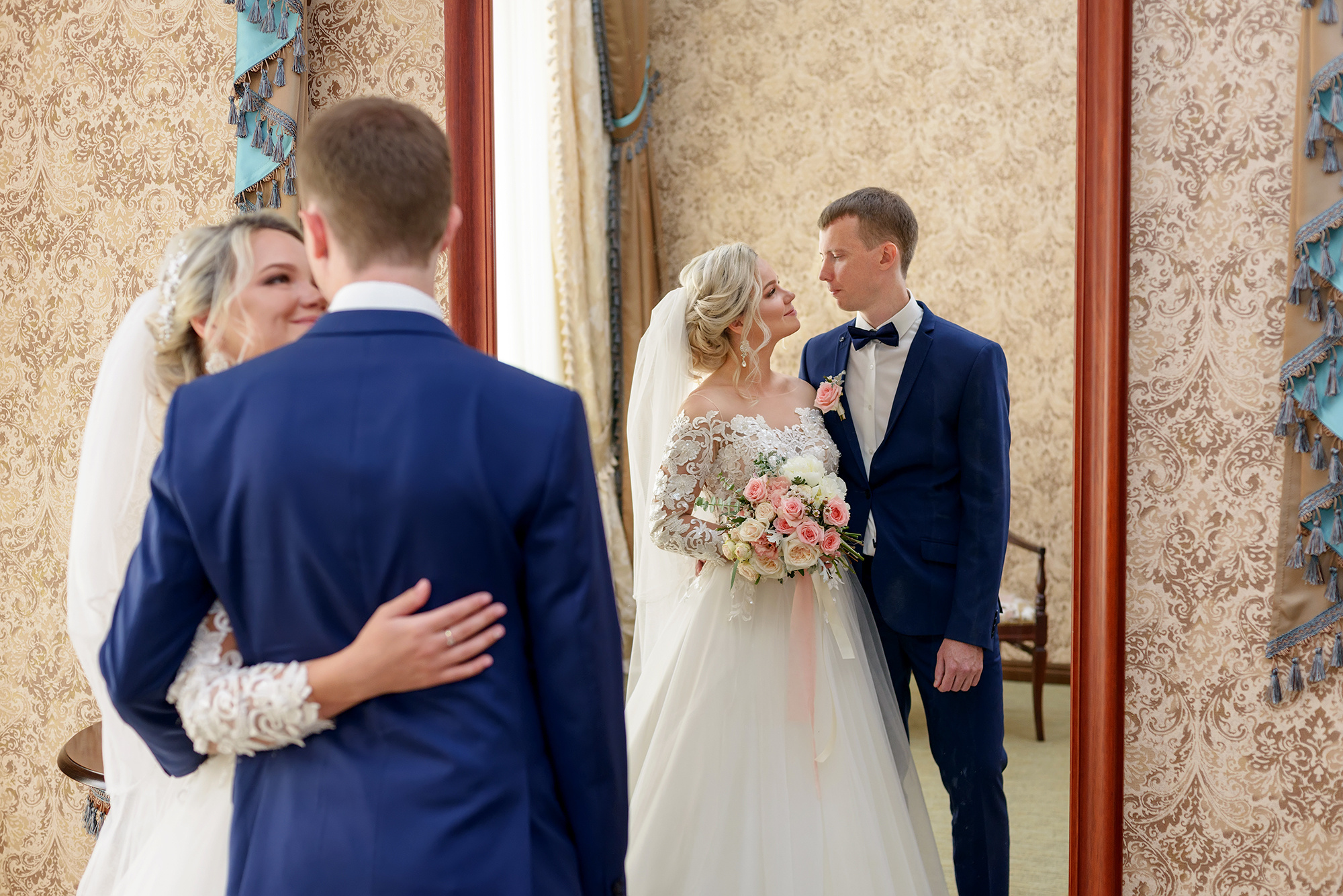 Свадебная фотосессия в загсе