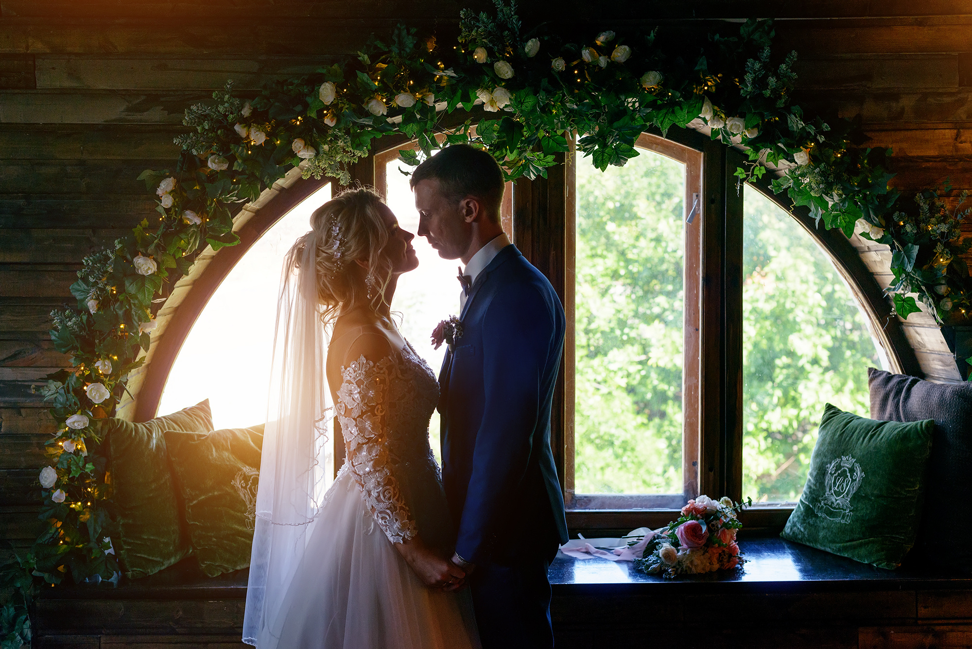 Свадебная фотосессия в фотостудии Мансарда