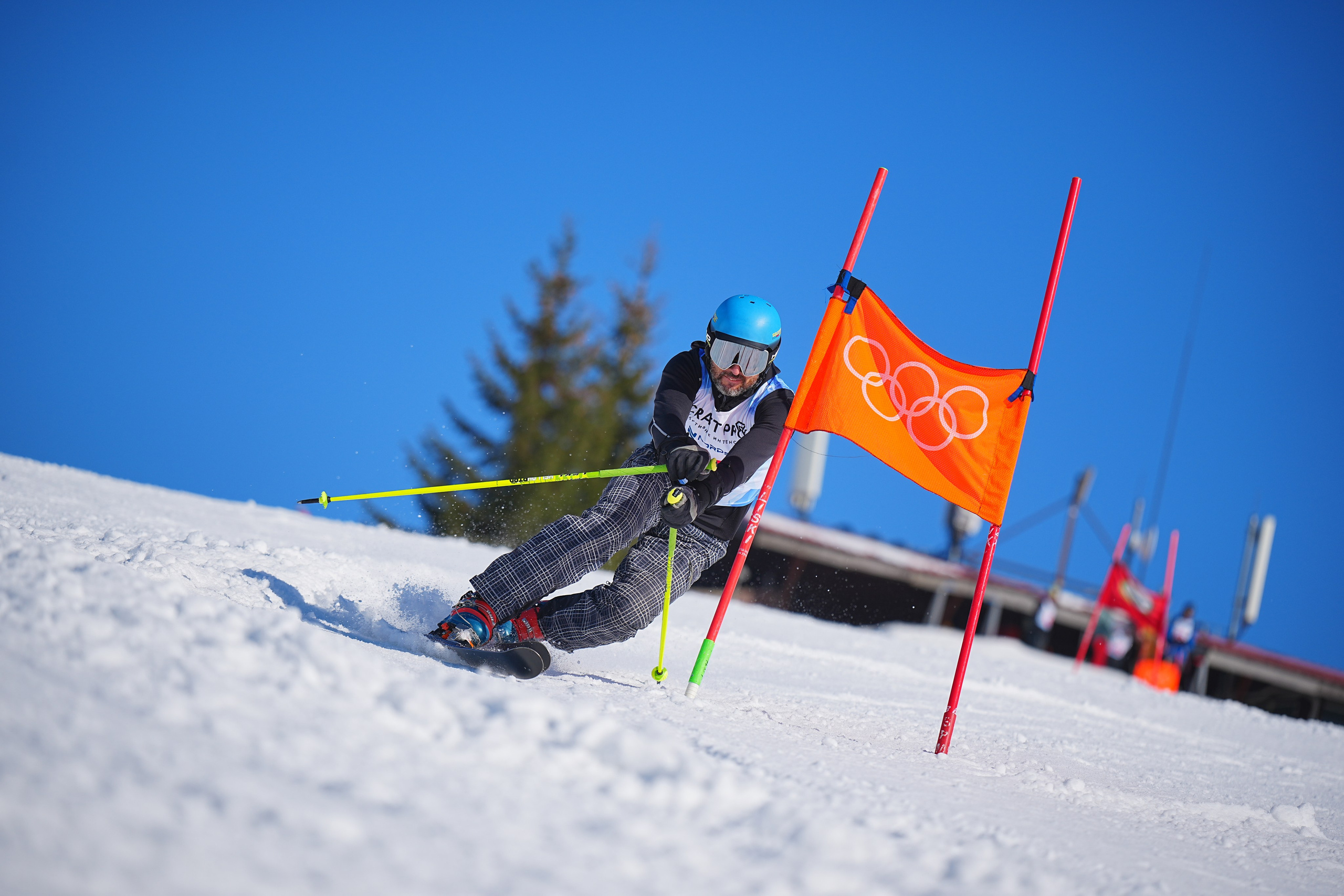 Шуколово. Открытое Первенство МФТИ по горным лыжам. GS, Telemark, 2024. Фотограф Студитский Евгений
