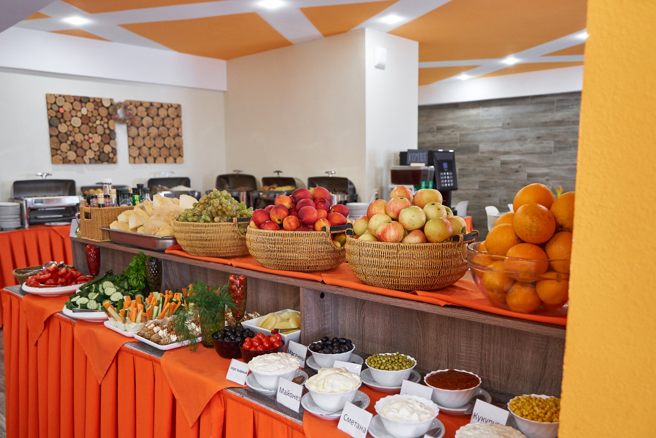 Фотографии шведских столов. Профессиональный фотограф в Анапе Артем Ковальский