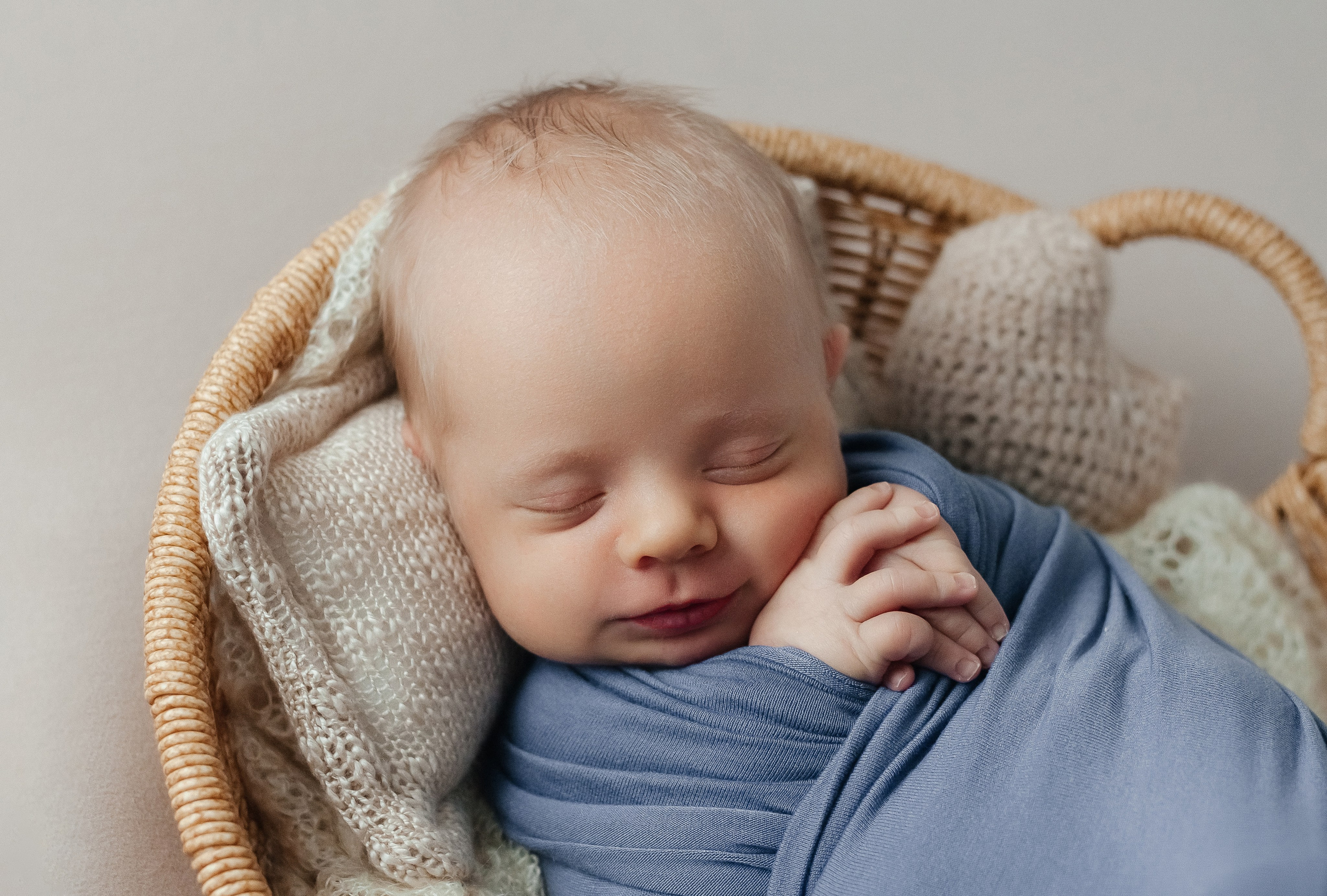 Ньюборн. Семейный фотограф Софи Симакова в Волгограде и Волжском
