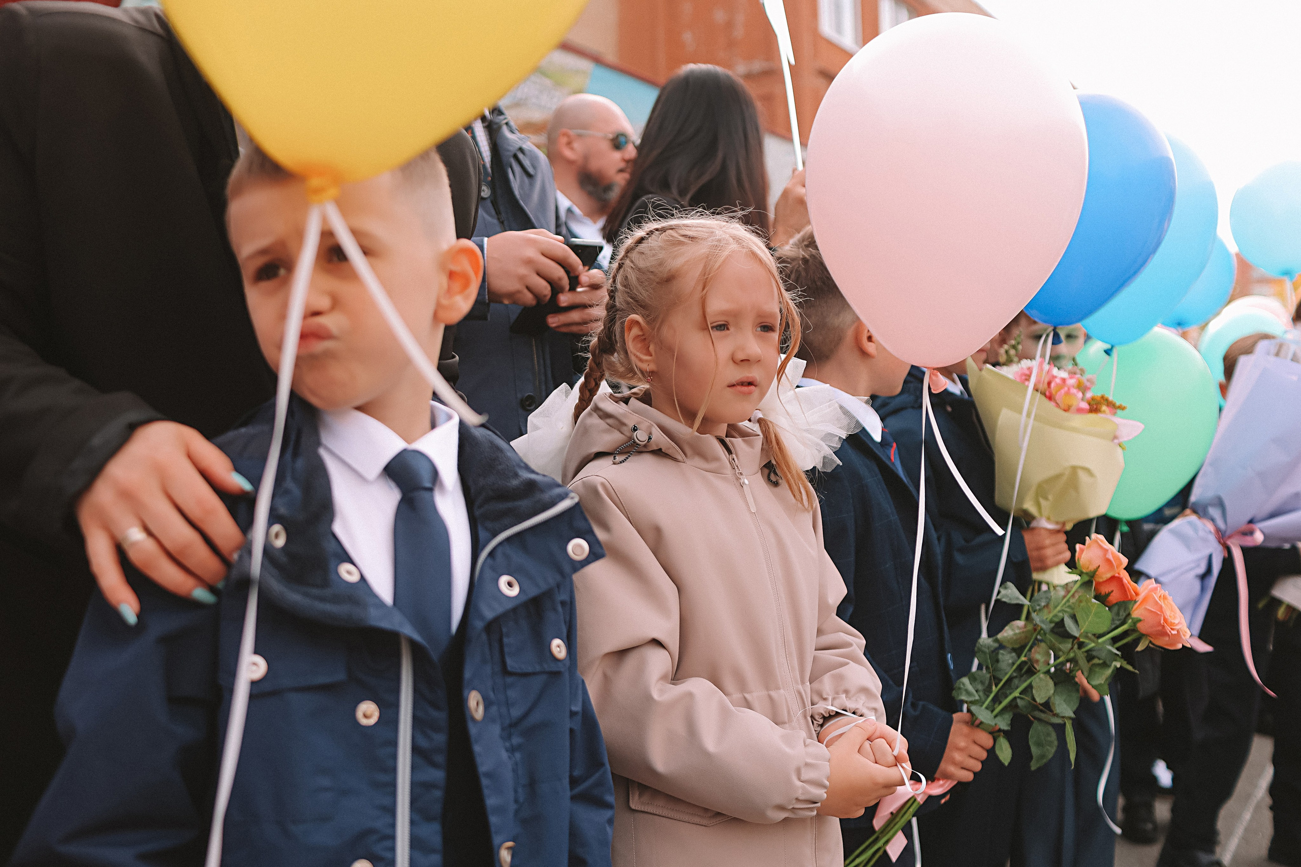 1 сентября линейка+кл час+портреты. Семейный фотограф Тюмень, фотограф на роды Салмина Мария