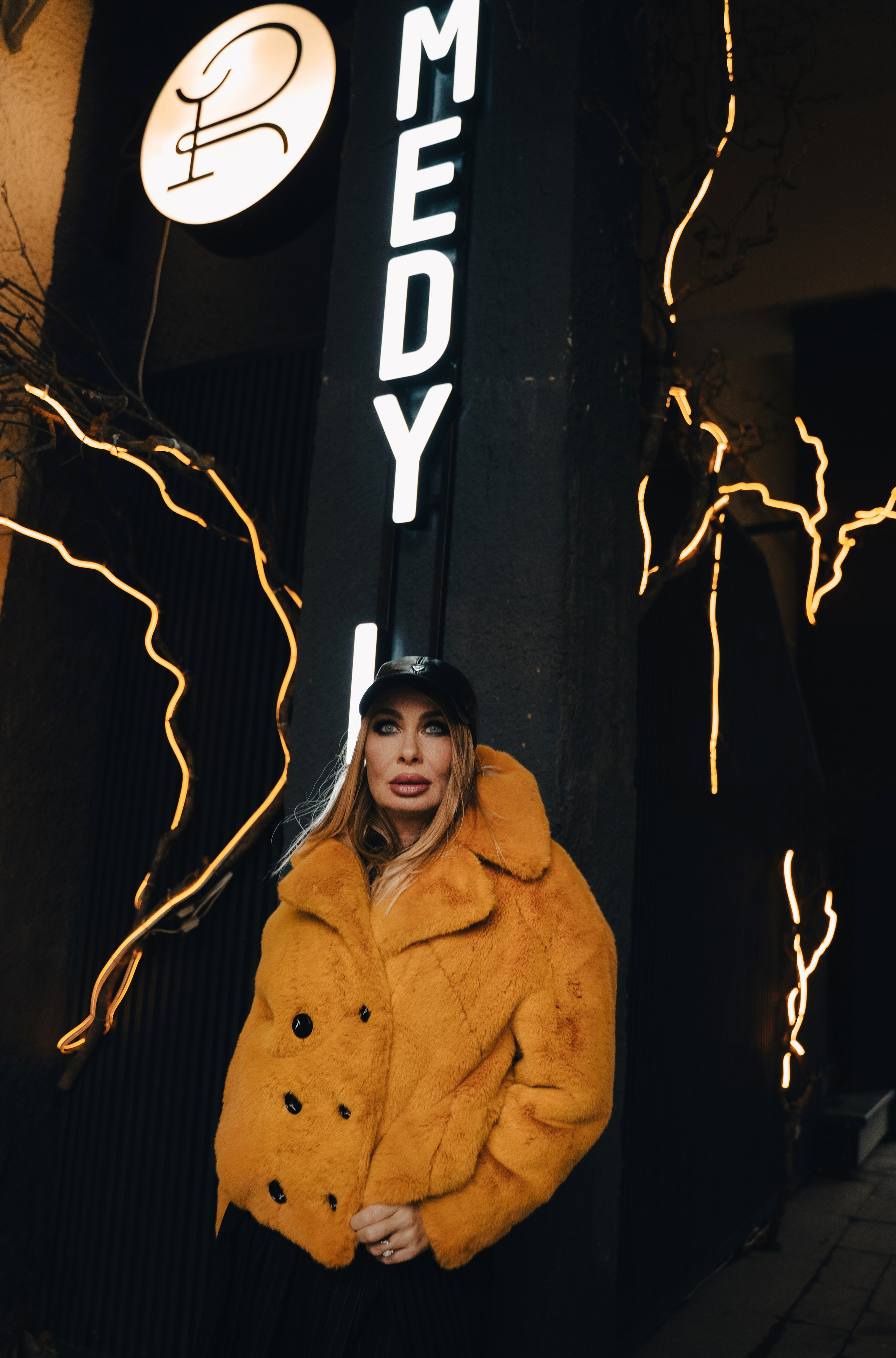 Светлана s t r e e t. Контент фотограф в Москве Кулич Настя