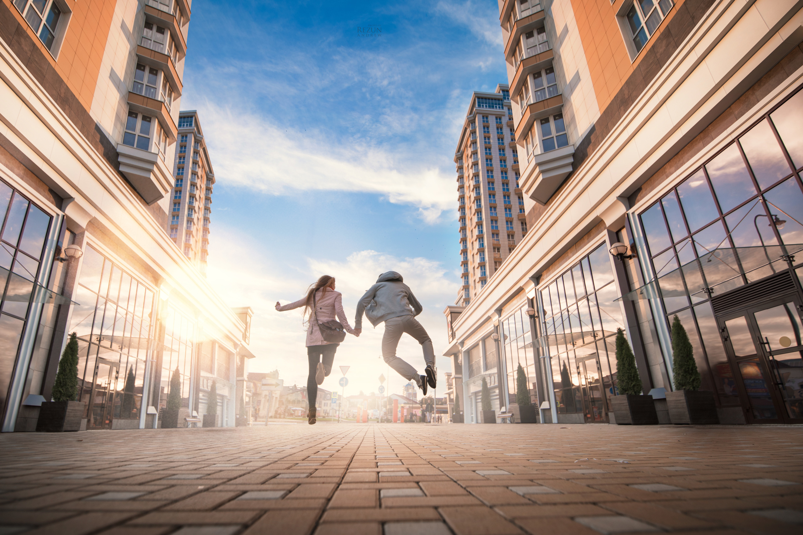 Фонтан - love story Даня и Катя. Фотограф в Краснодаре, Москве, Санкт-Петербурге Андрей Резун