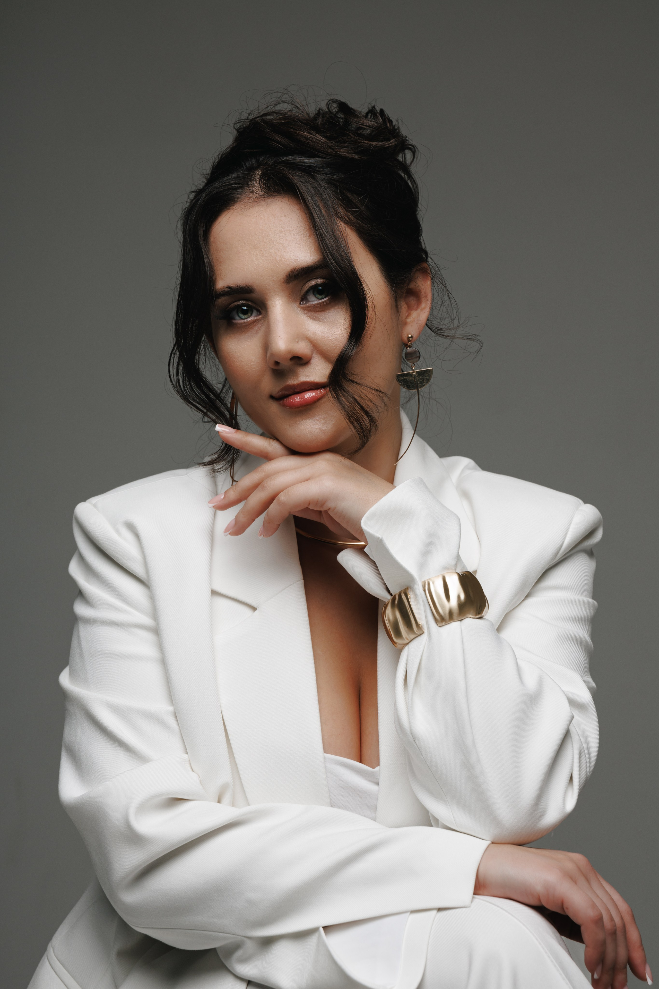 Женская фотосессия в минимализме. Профессиональный фотограф в Санкт-Петербурге Александр Волосенцев