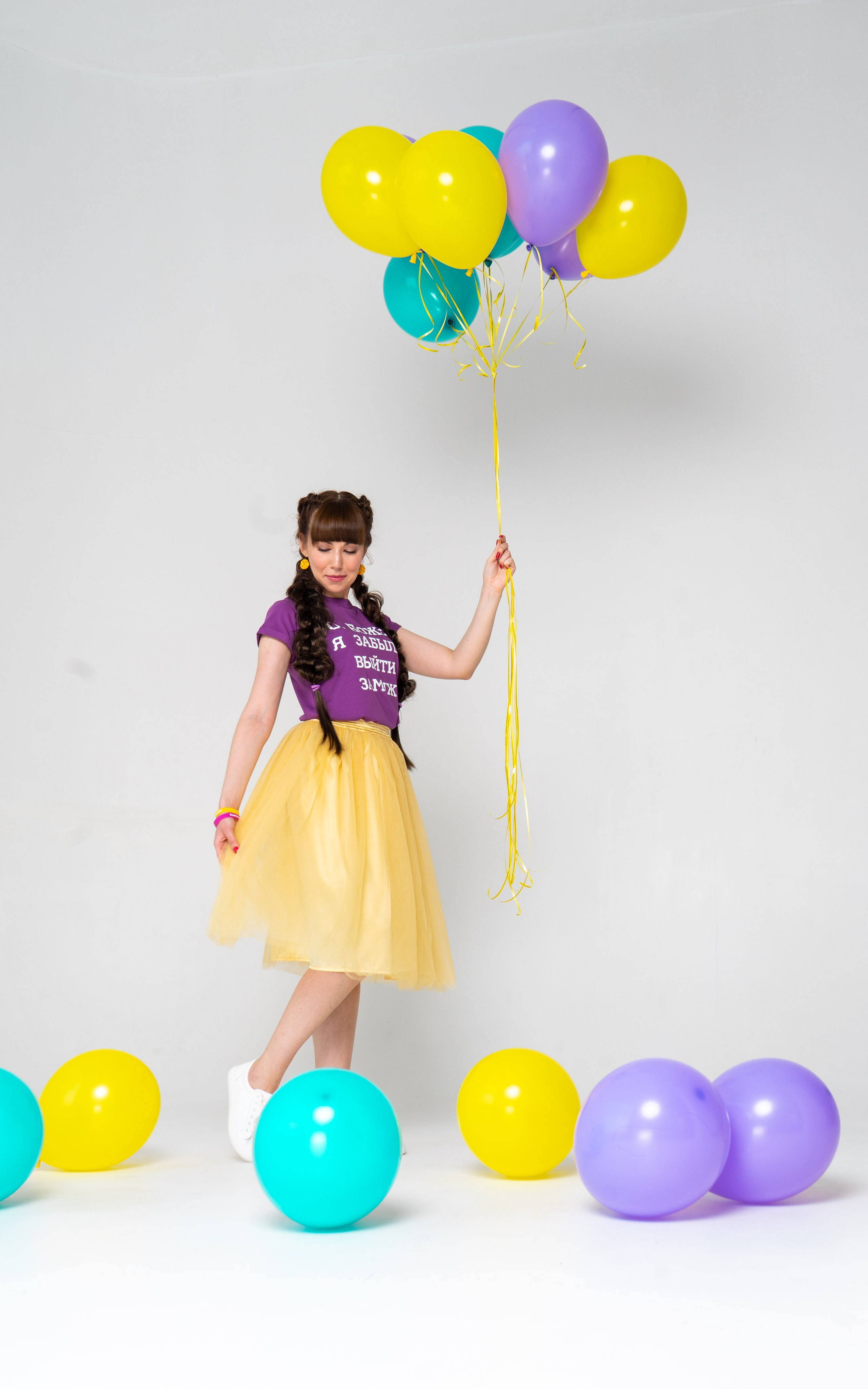 День Рождения фотосессия на циклорамме. Фотограф Екатеринбург Кокшарова Александра