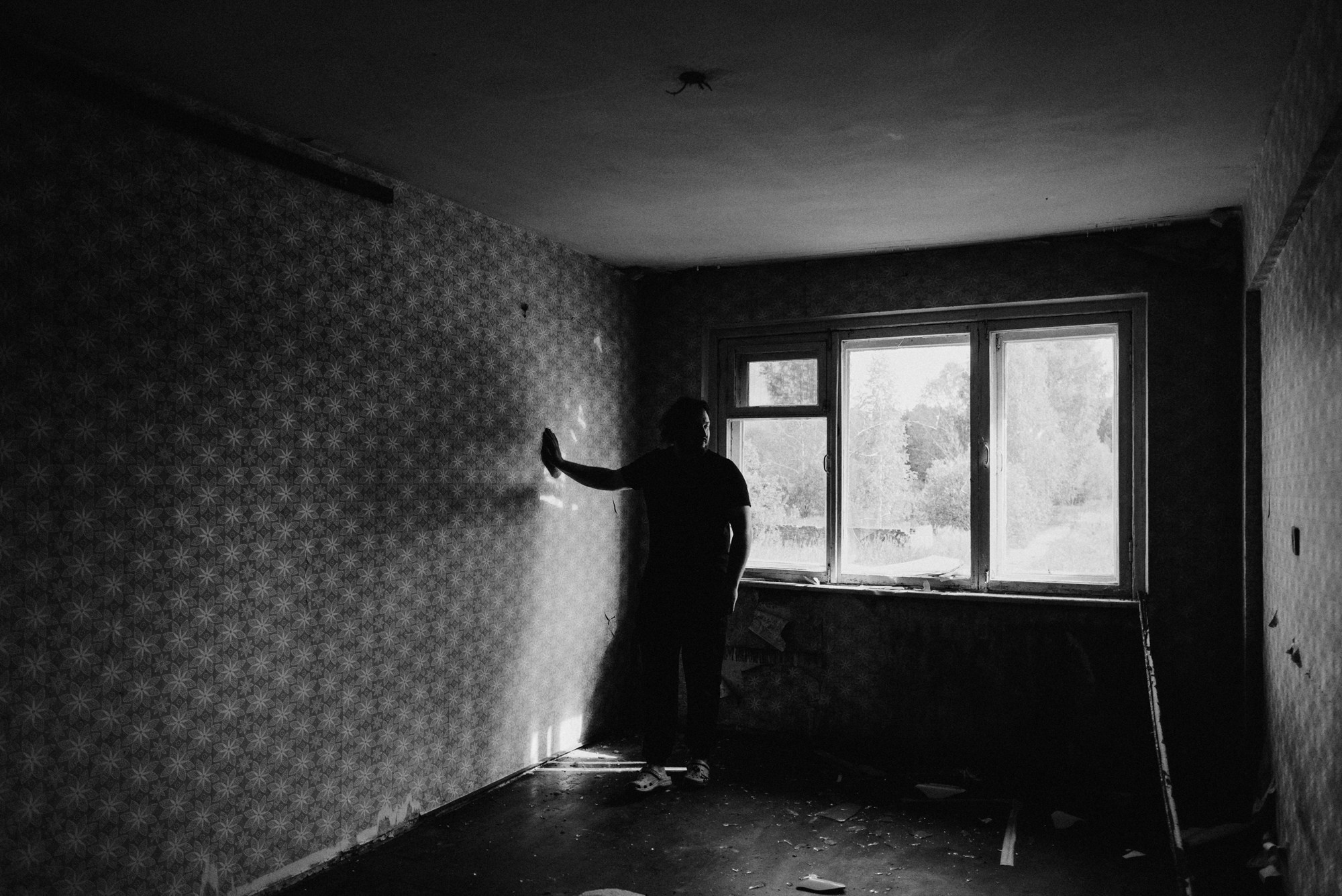 Художественный мужской портрет в Тюмени | Атмосферная арт-фотосессия. Портретный фотограф Тюмень Дарья Мустафина