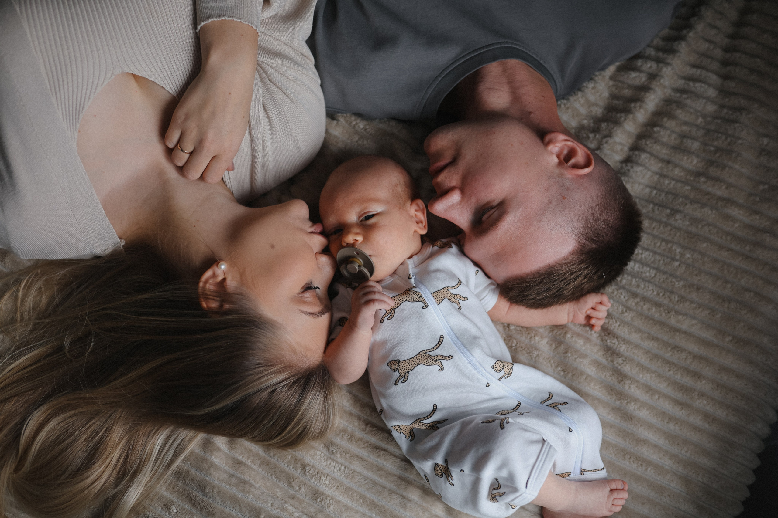 Лев🤎. Фотограф на роды в Санкт-Петербурге, семейный, нью-борн Алиса Хрекова