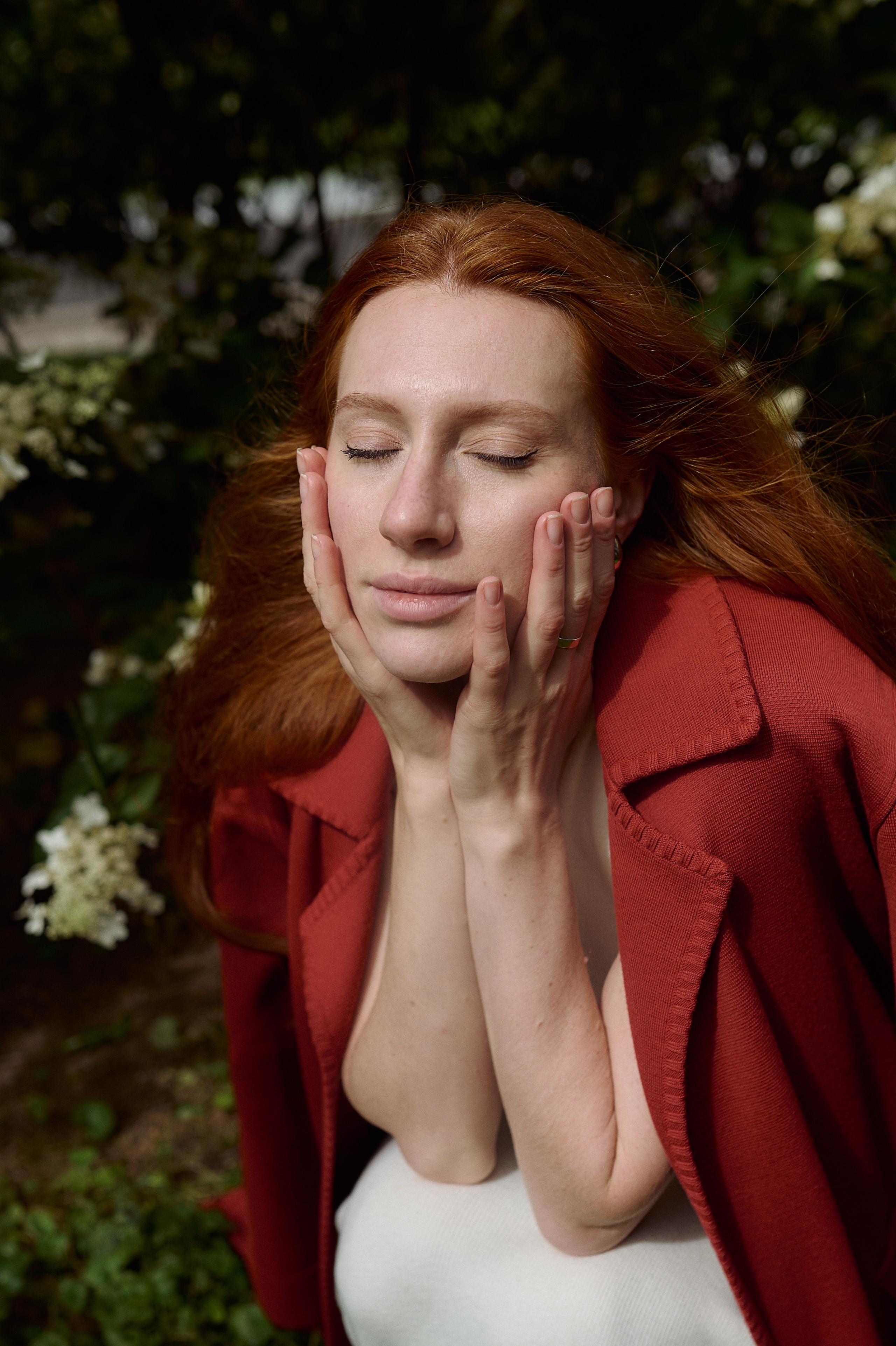 Рита и Кира. Прогулка по центру. Семейный и свадебный lifestyle-фотограф в Москве Мария Петрова