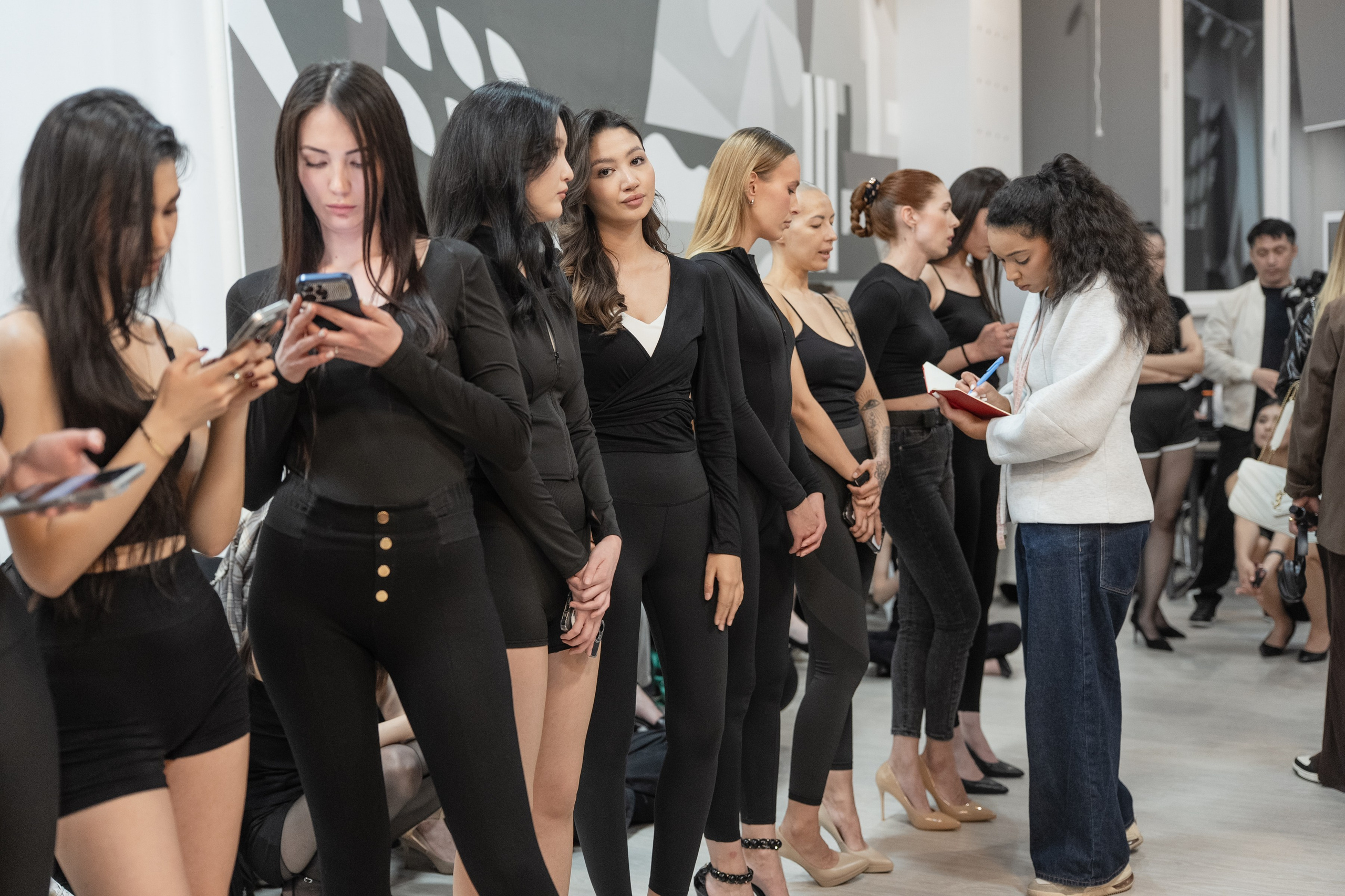 Casting. Сайт Алматинского НЮ АРТ, будуар и фэшн фотографа Дениса Карпенко