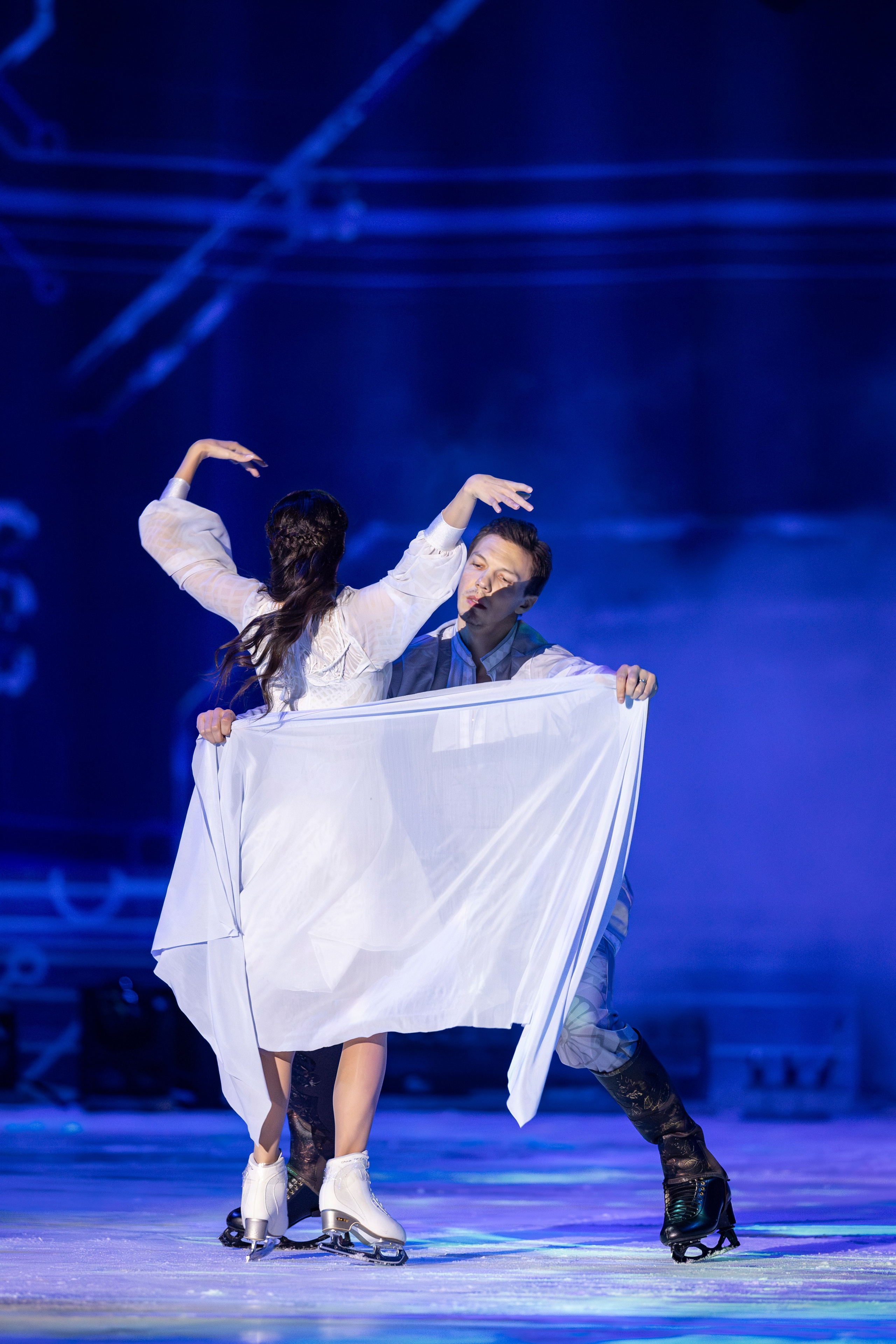 Ледовое шоу Алины Загитовой «Хранители времени». Спортивный репортажный фотограф Казань Нафис Сиразетдинов