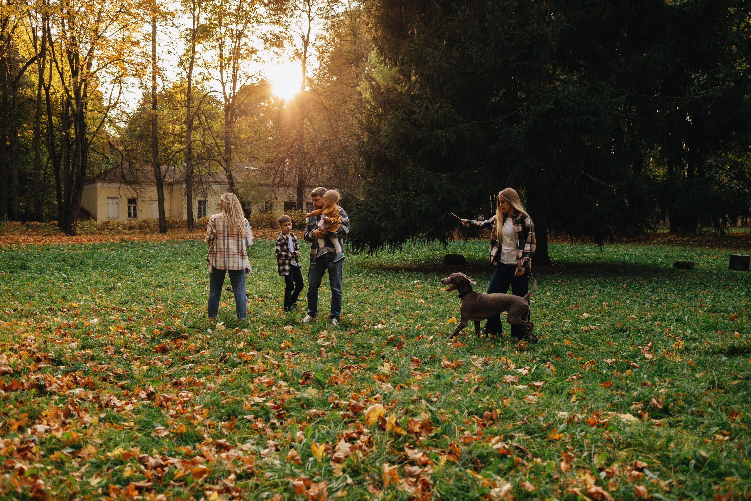 Сергей, Ульяна, Вероника, Денис и Мирослава. Семейный фотограф Юлия Клишина