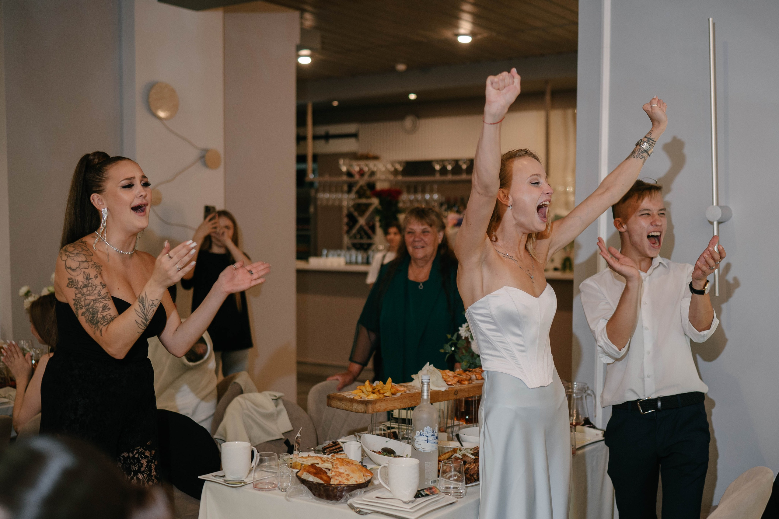 Нанфу и Александра. Первая встреча, лавстори, церемония и банкет. Фотограф Чита. Индивидуальные портреты, LoveStory, свадьбы