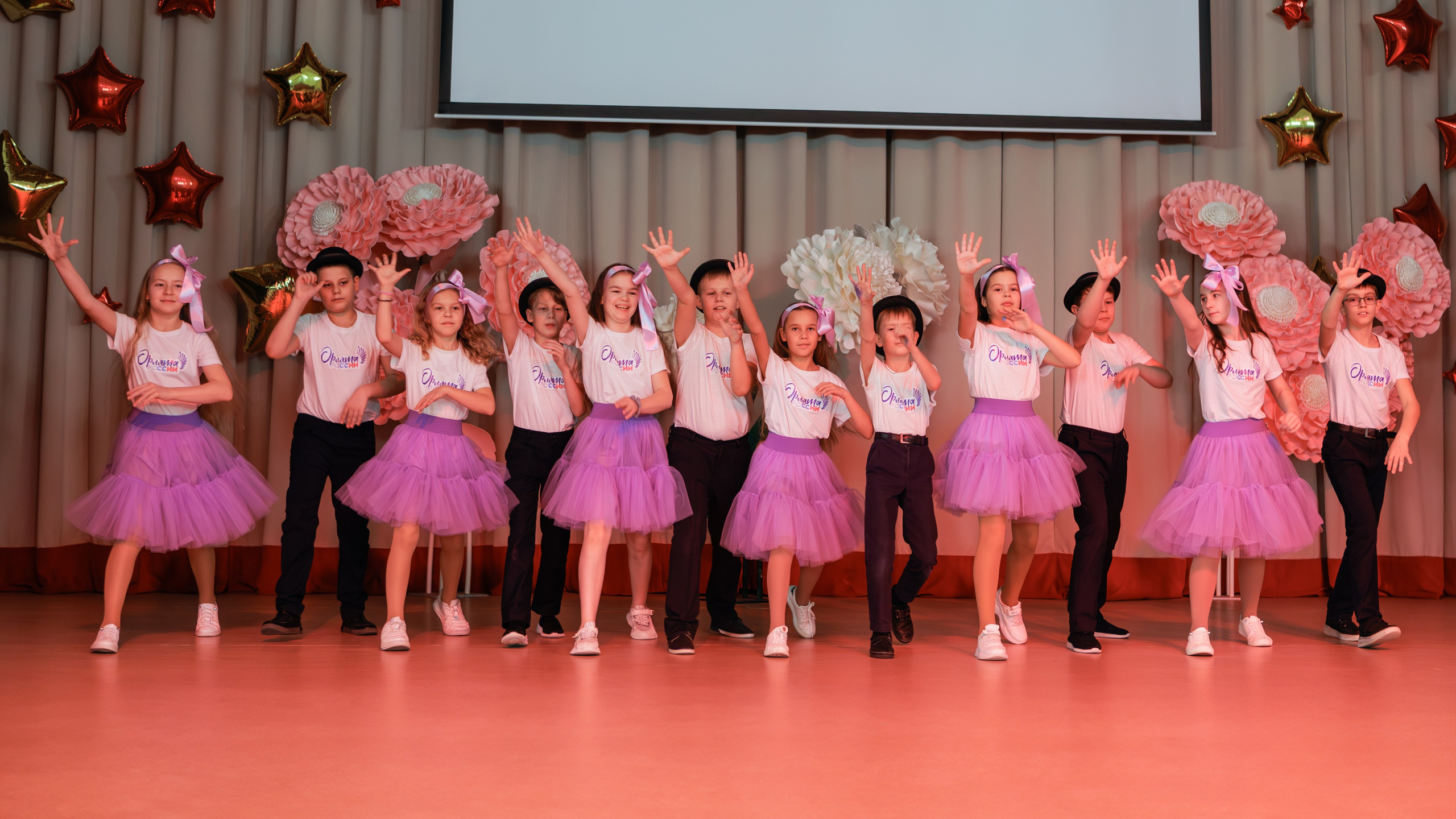 Подготовка к конкурсу «Поющие Орлята». Выпускные альбомы и школьный фотограф в Подольске, Троицке, Щербинке, Москве и Московской области