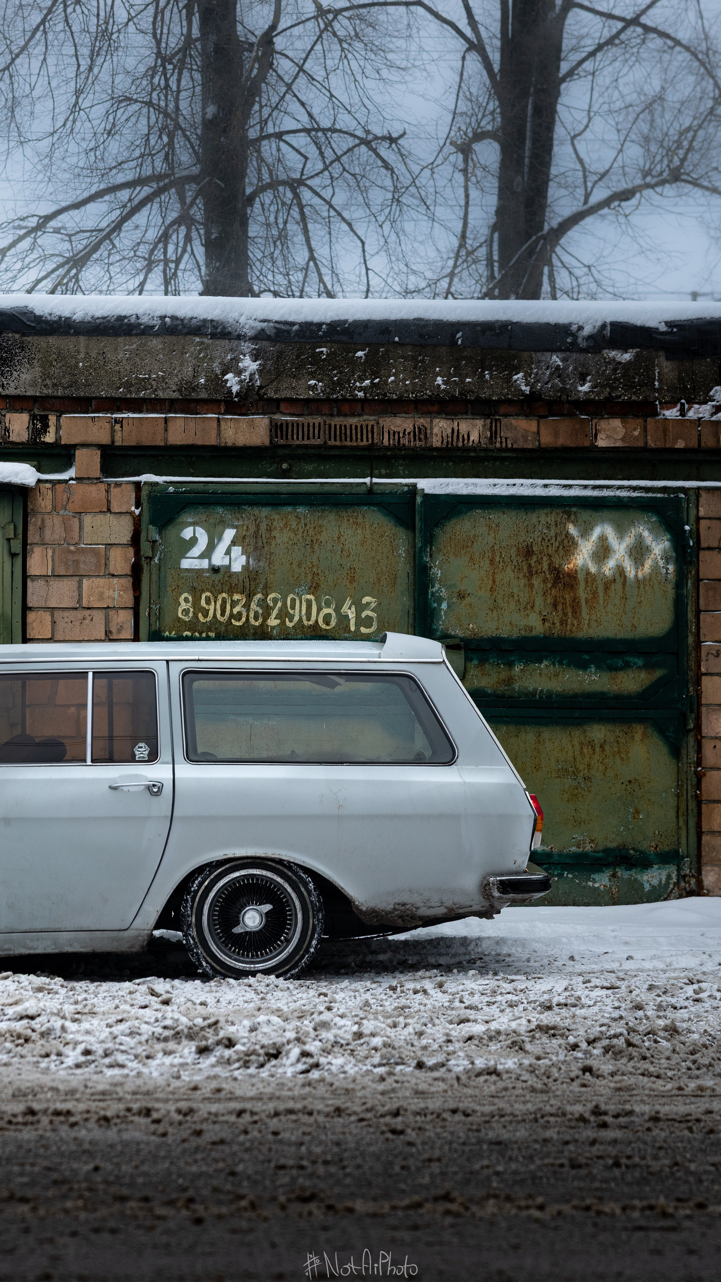 Фотосессия ГАЗ «Хрусталь». #NotAiPhoto — автомобильный фотограф