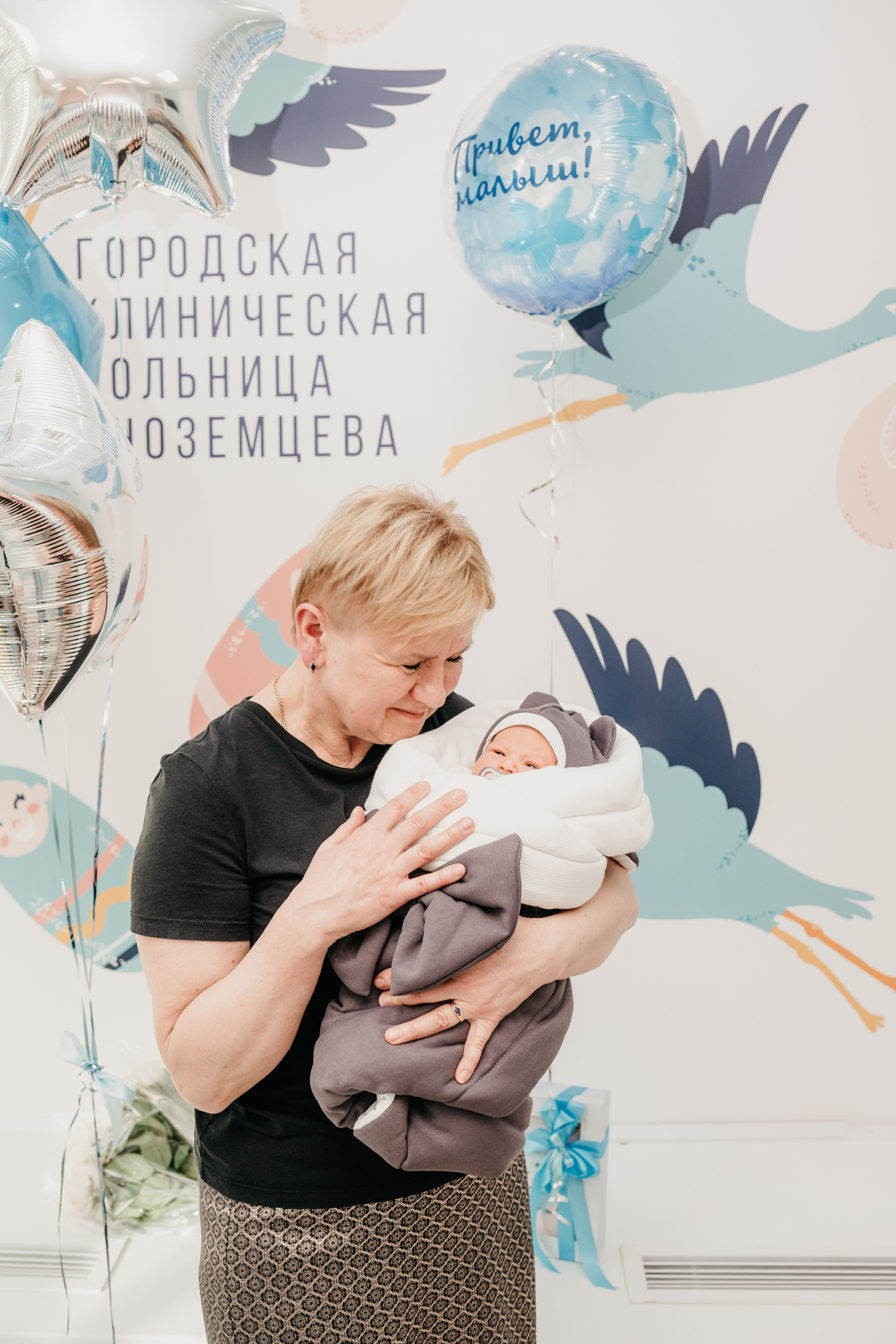 Выписка Егора. Фотограф на выписку из роддома в Москве и МО