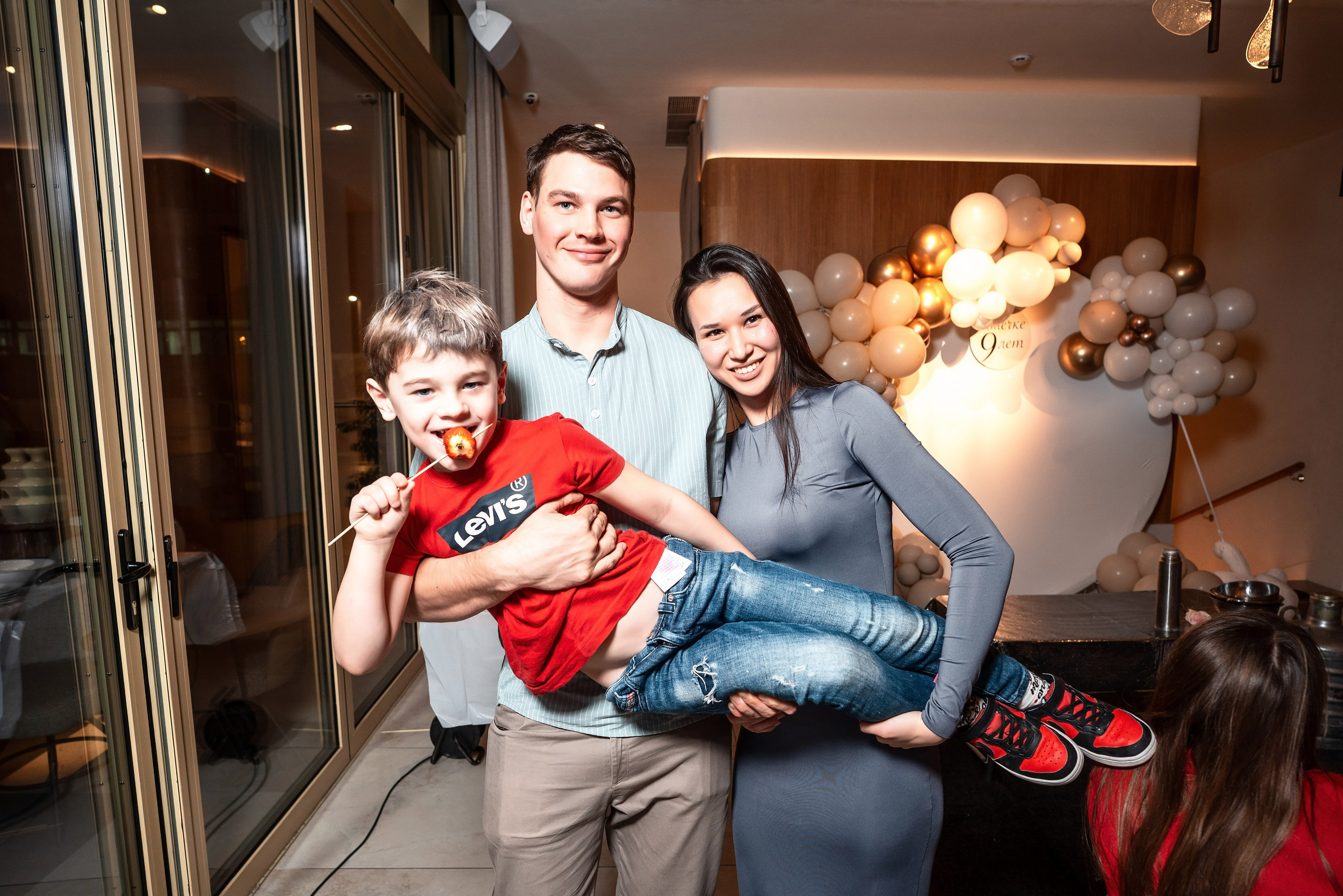 Фотограф в Сочи на день рождение. Фотограф Сочи