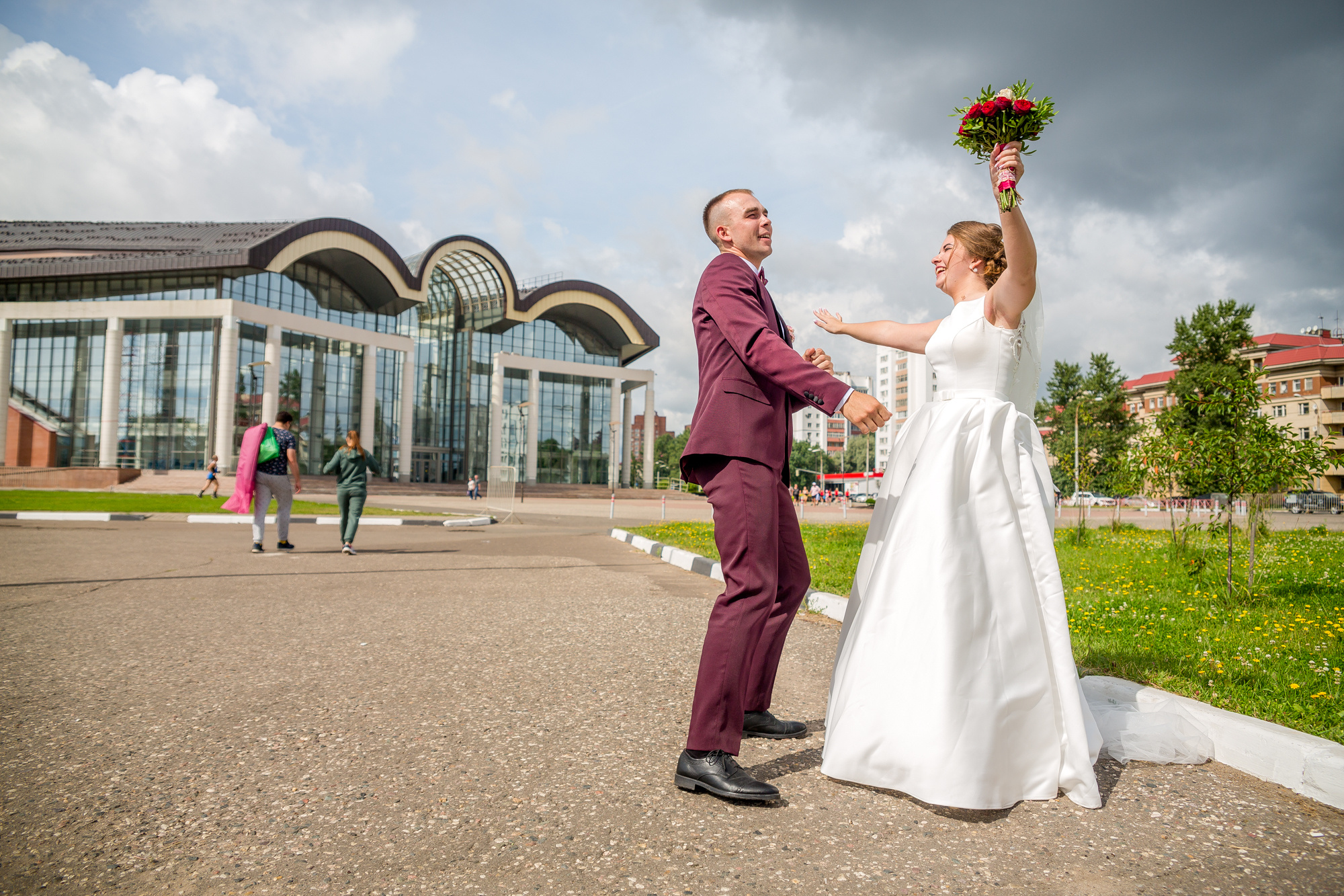 молодожены ярославль429