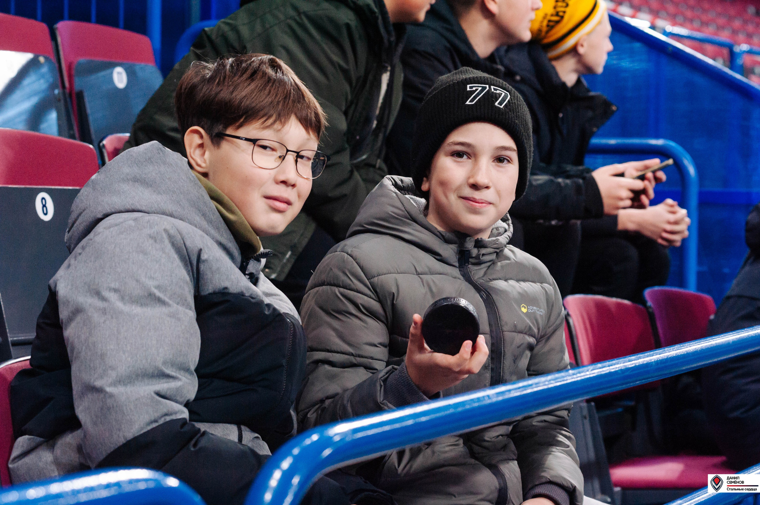 Чемпионат СХЛ. Стальные сердца — Газовик. Фотограф Магнитогорск Данил Семенов
