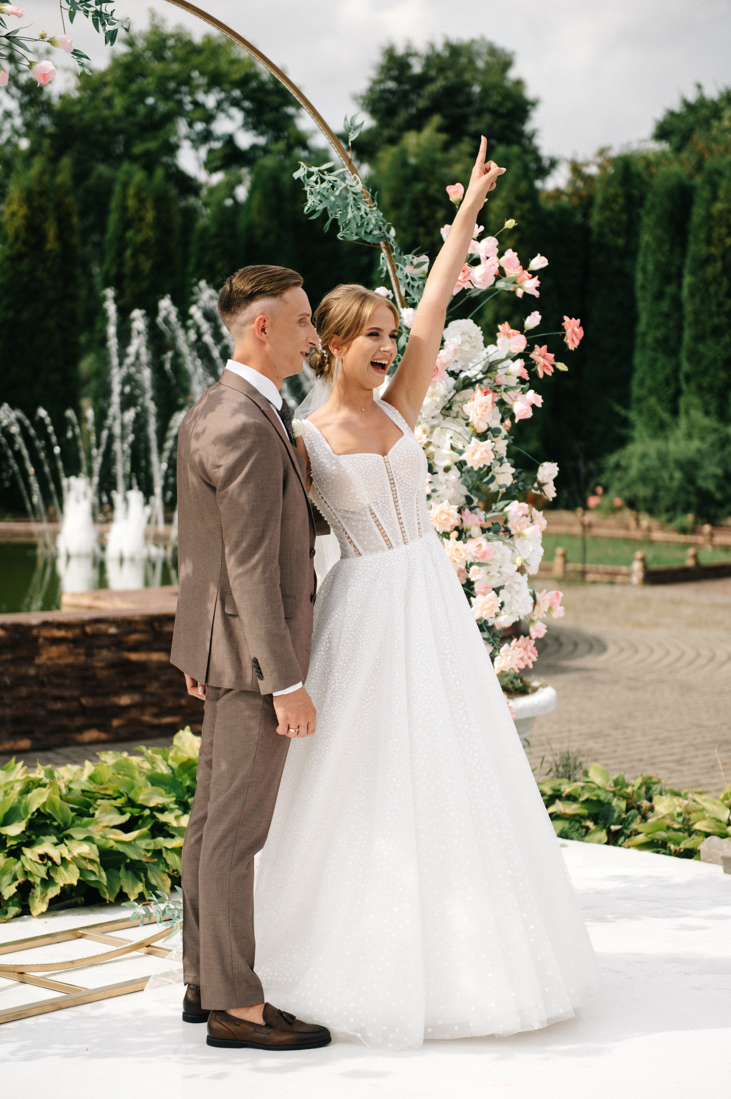 Саша и Даша. Свадебный фотограф Минск