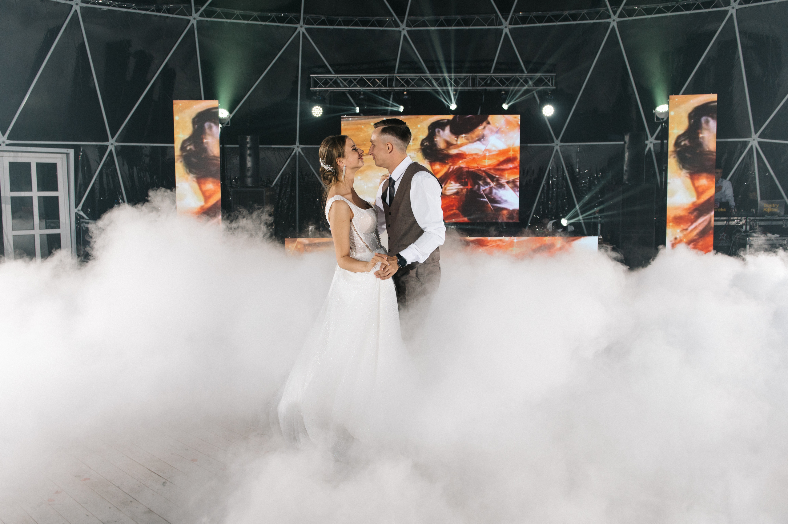 Саша и Даша. Свадебный фотограф Минск